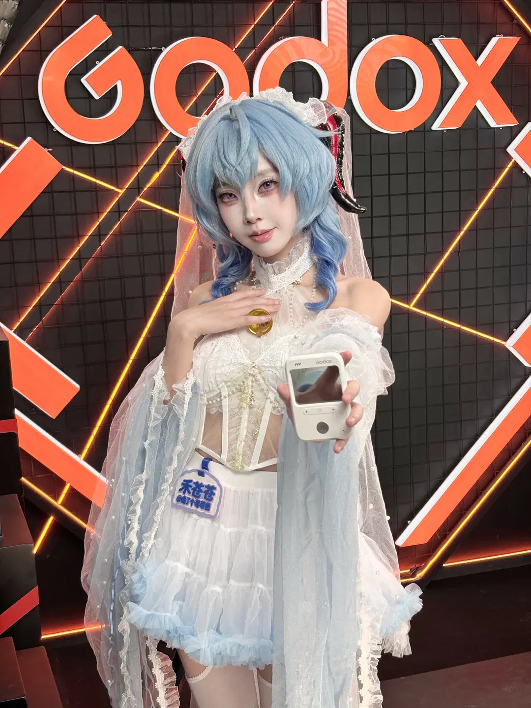 [Ganyu Cosplay] Experiencing the Godox C100 Transparent Viewfinder Camera at the Godox Booth by 禾苍苍 - Image 5