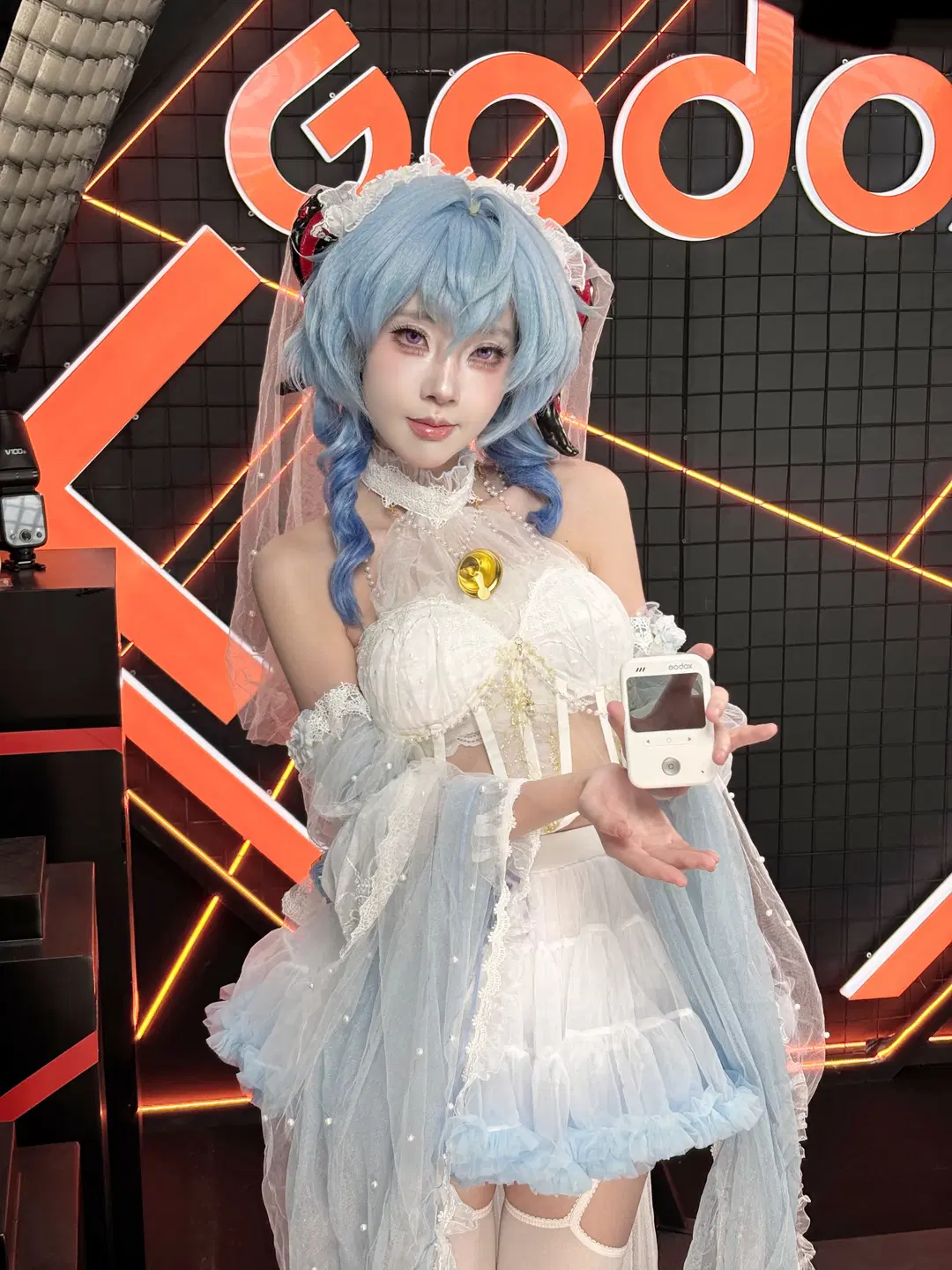 [Ganyu Cosplay] Experiencing the Godox C100 Transparent Viewfinder Camera at the Godox Booth by 禾苍苍 - Image 7
