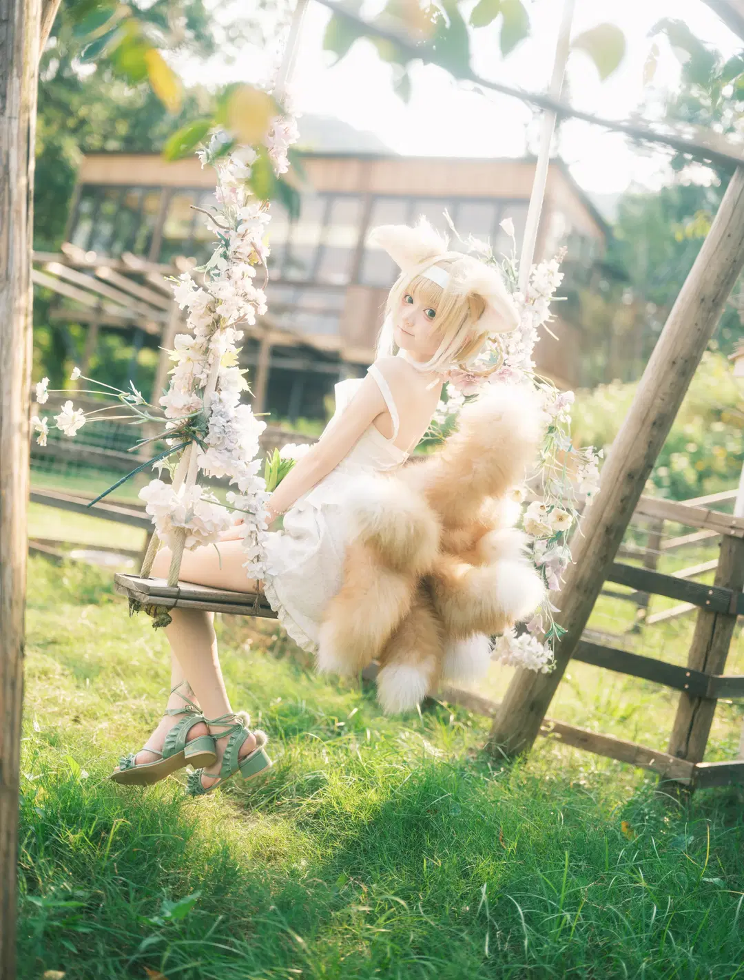 Arknights, Suzuran Cosplay, Plush props, Multi-tailed animal ears, Flower garden photoshoot