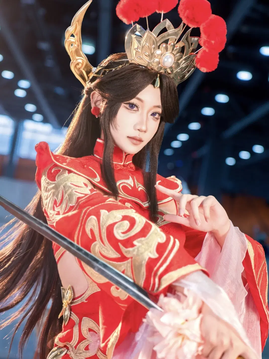 【露娜cos】王者荣耀一生所爱，红金交织的浪漫 - 小手 - 第3张