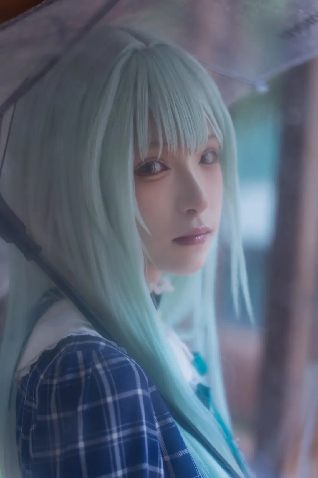 【若叶睦cos】mujica雨天氛围感，背着琴盒撑伞的冷感少女 - 南朝花月 - 第8张