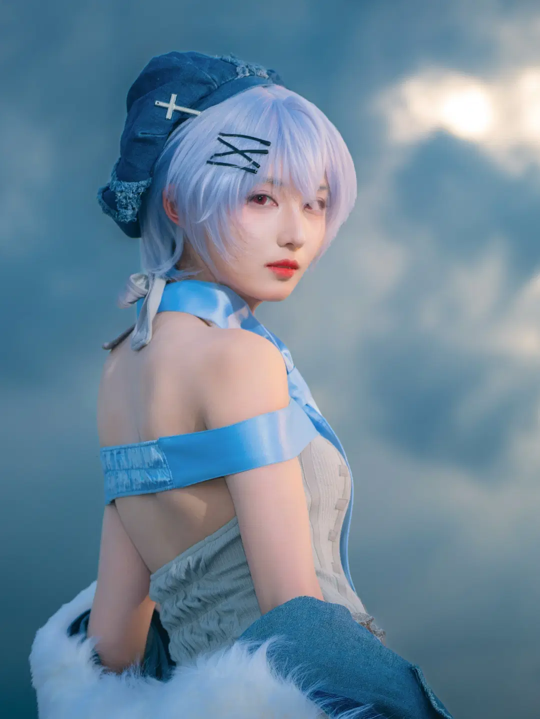 【明日香cos】EVA新世纪福音战士双人外景，云海下的经典重现