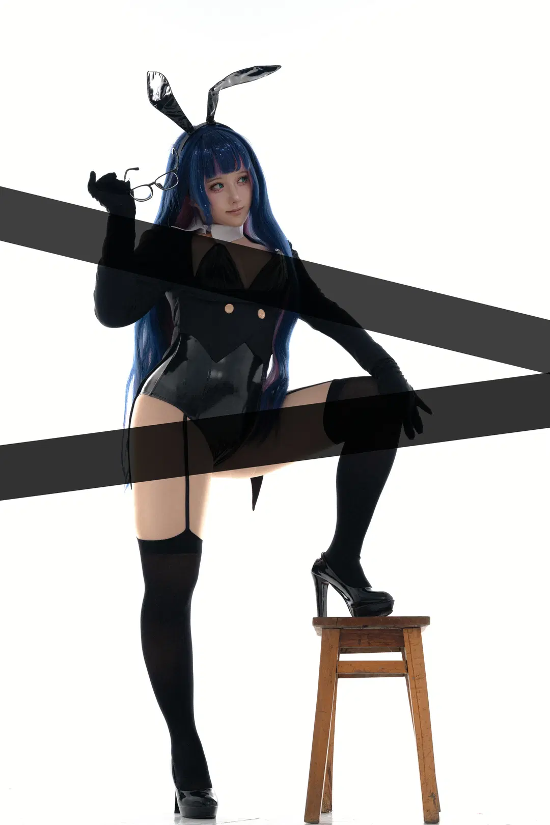 [Stocking cosplay] Panty & Stocking with Garterbelt: Classic Black Bunny girl Pose Reference