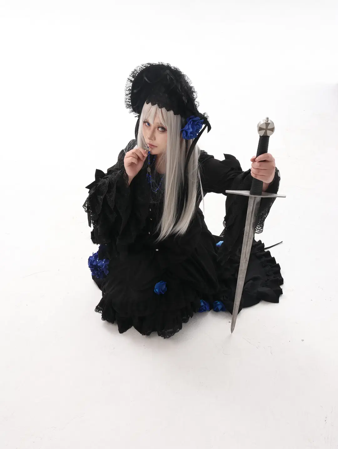 Dark gothic style cosplay OC Look: The Fusion of Cold Elegance and Combat Power by 暮山紫薯 - Image 4