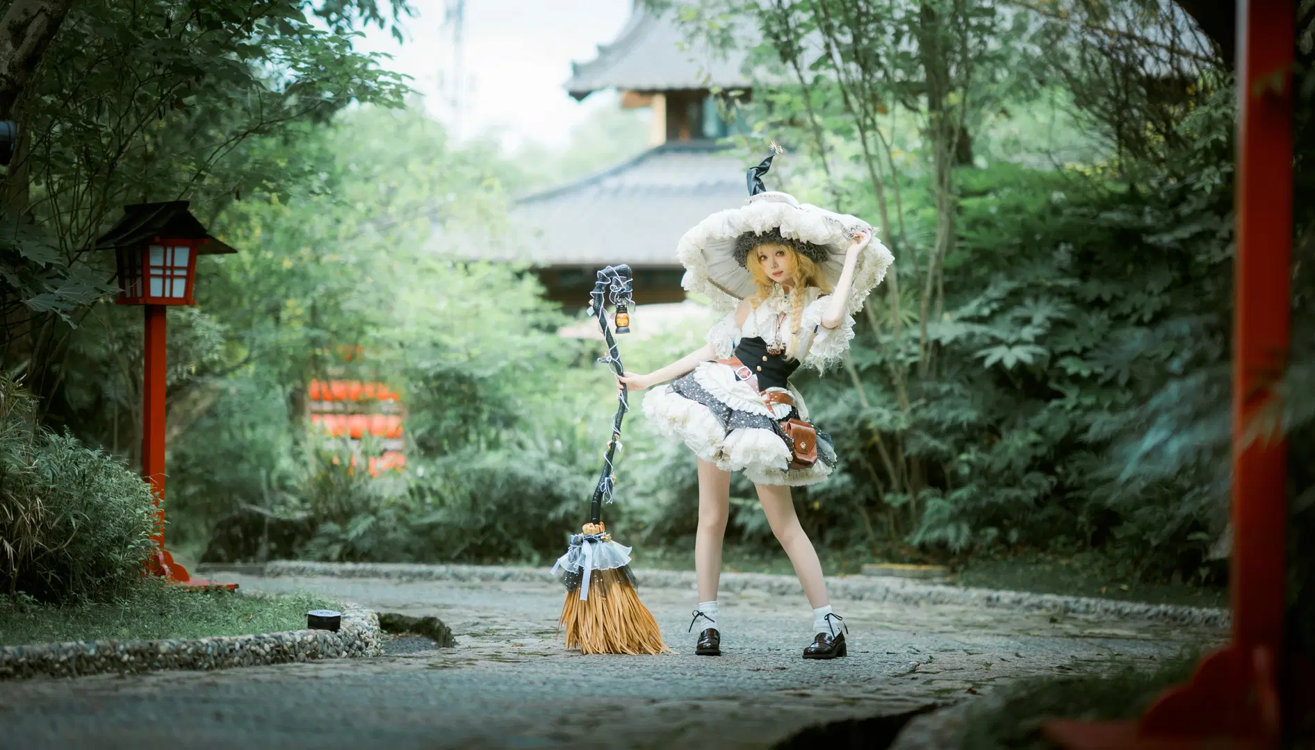 【雾雨魔理沙cos】骑着魔法扫帚飞奔而来 - 另一个岁岁 - 第3张