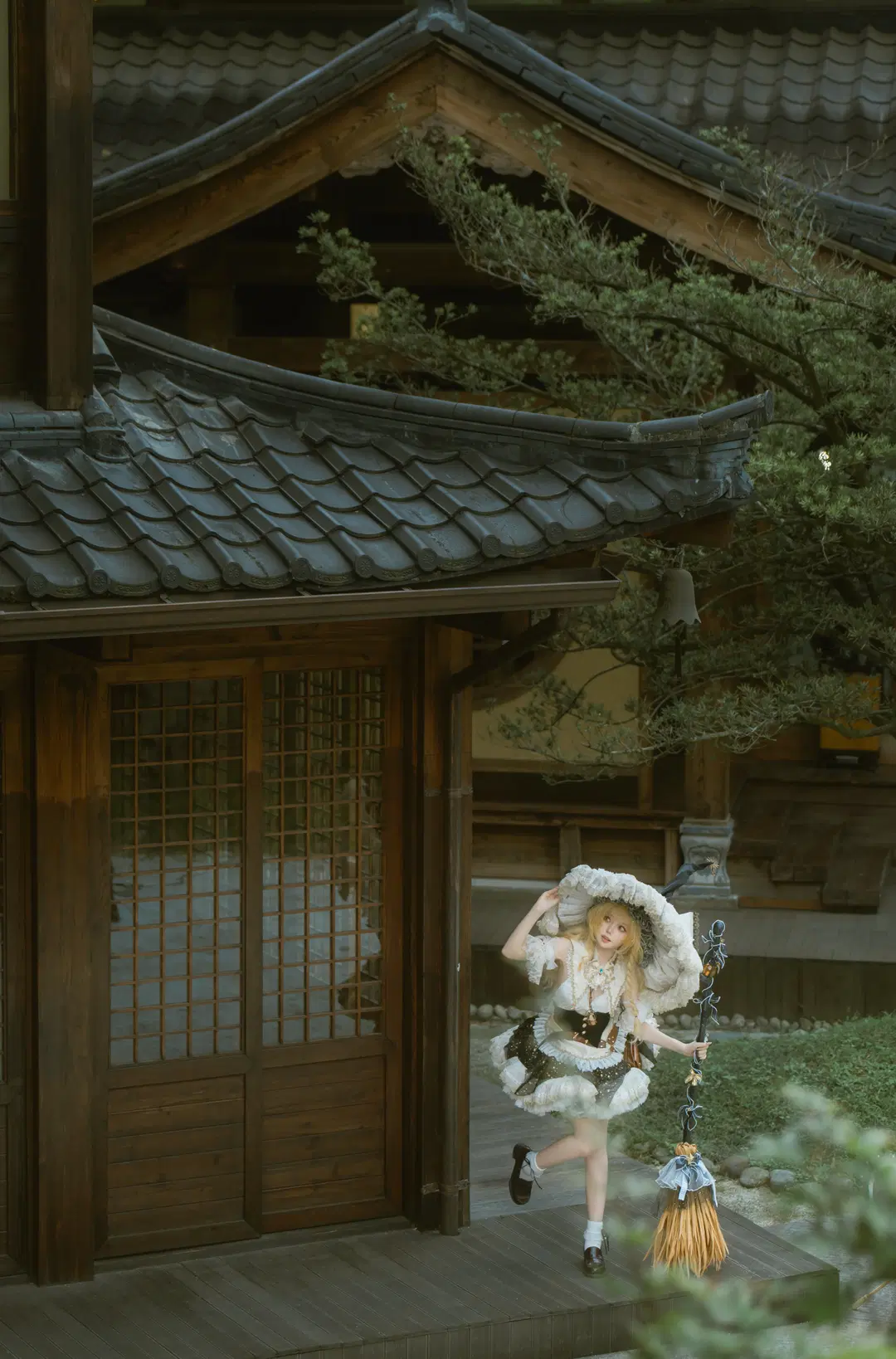 【雾雨魔理沙cos】骑着魔法扫帚飞奔而来 - 另一个岁岁 - 第6张