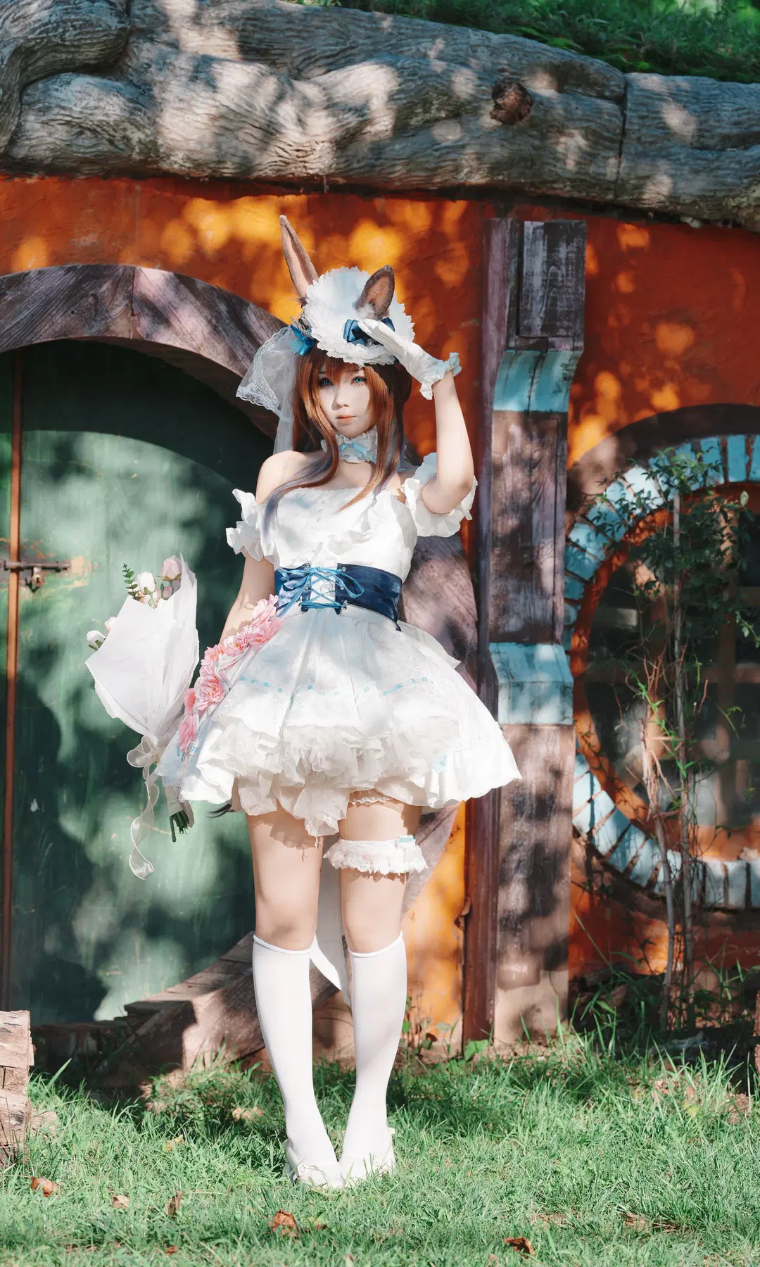 【阿米婭cos】明日方舟花嫁同人，自然光下的綿羊牧場記錄 - 蓝桥desu - 第3張