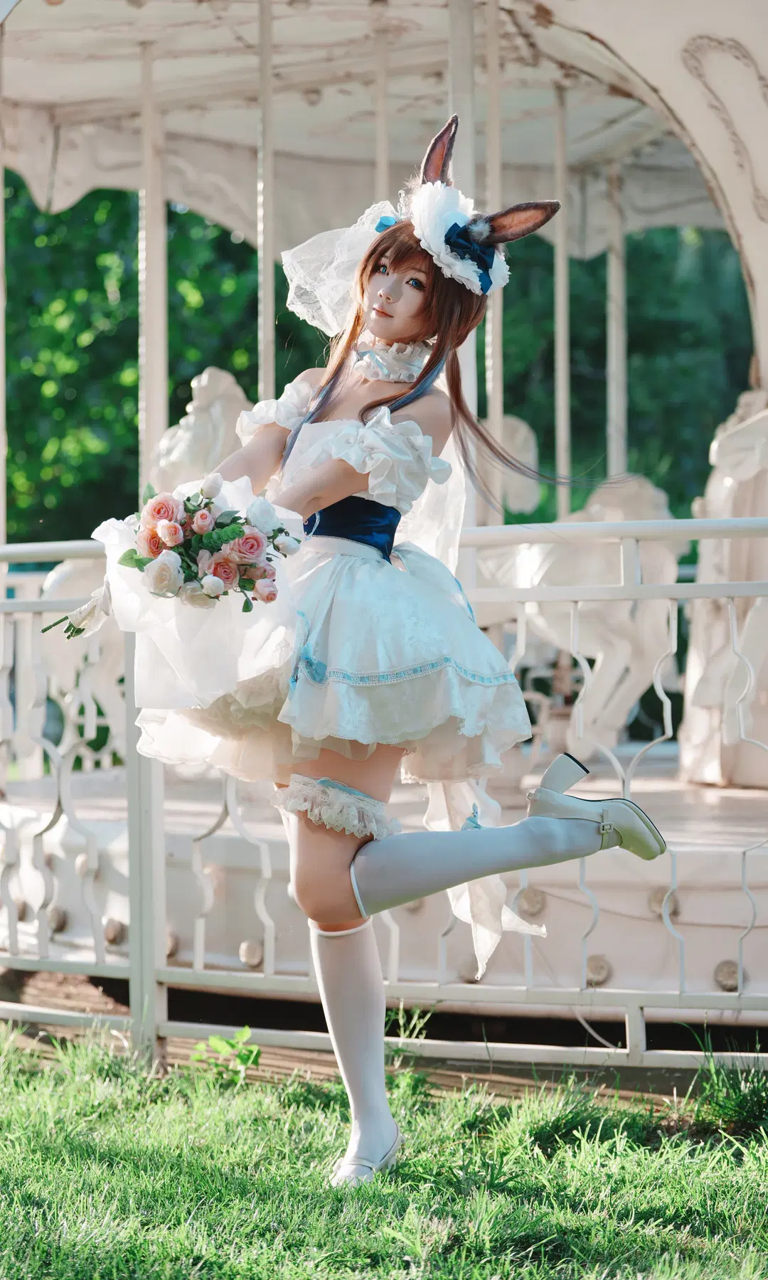 cos正片, 明日方舟, 阿米婭cos, 白絲, 明日方舟月行水上