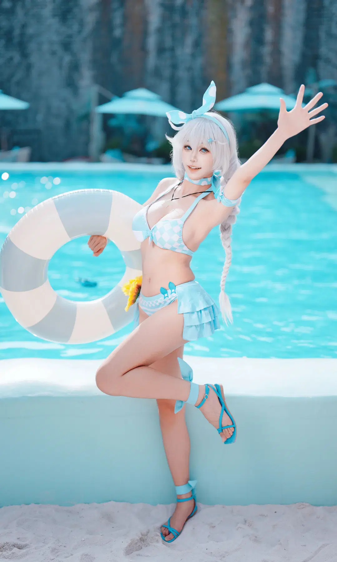 【琪亚娜cos】崩坏3夏日泳装，池畔的惬意时光 - 蓝桥desu - 第2张