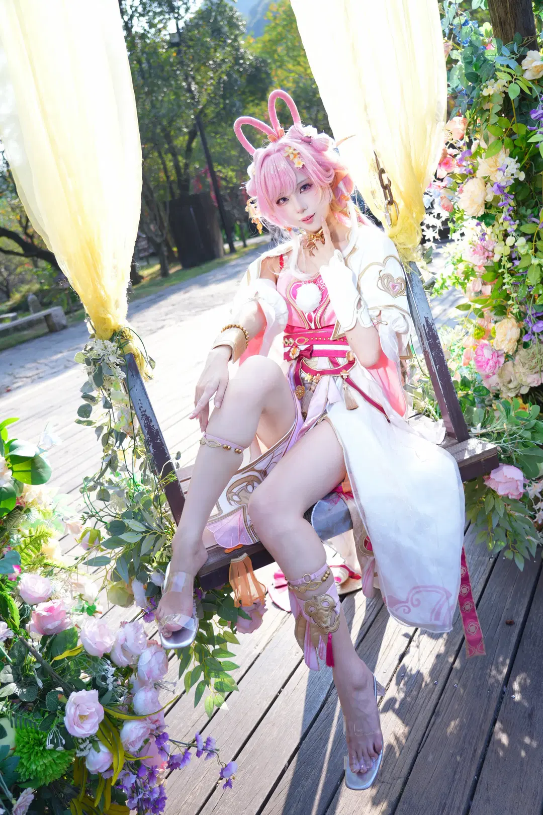 Elysia Cosplay: Shooting Elysia's New Outfit in Gexian Village for Mid-Autumn Festival by 猪大宝 - Image 4