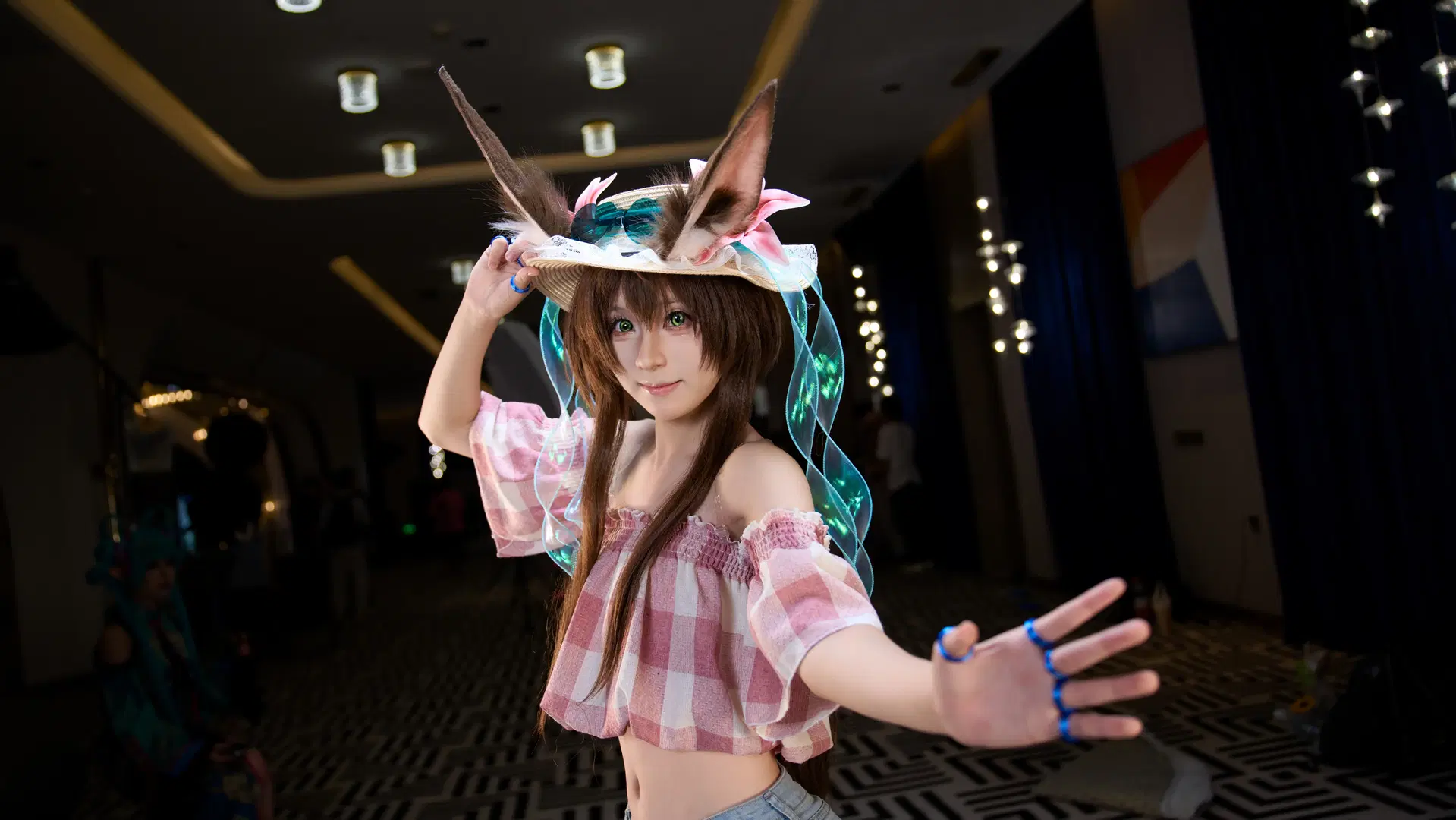 [Amiya cosplay] Arknights Heart of Surging Flame Summer Convention Photo Share by 小小波罗崽 - Image 7