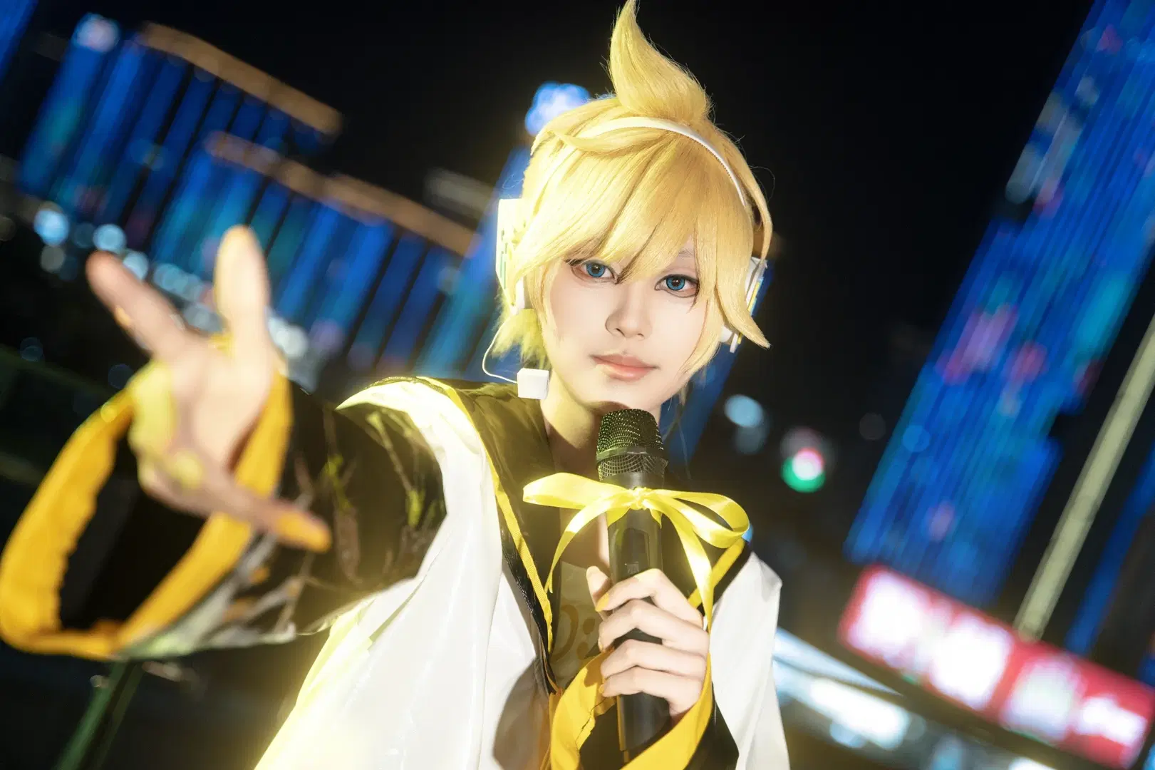 【鏡音連cos】天台夜景下的舞臺主角 - 叶彦📷 - 第2張