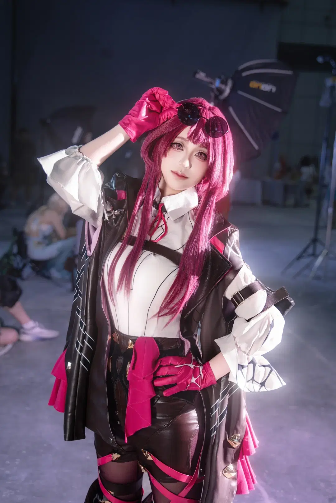 【卡芙卡cos】星穹铁道漫展场照，当一回冷酷的杀手 - 叶彦📷 - 第2张