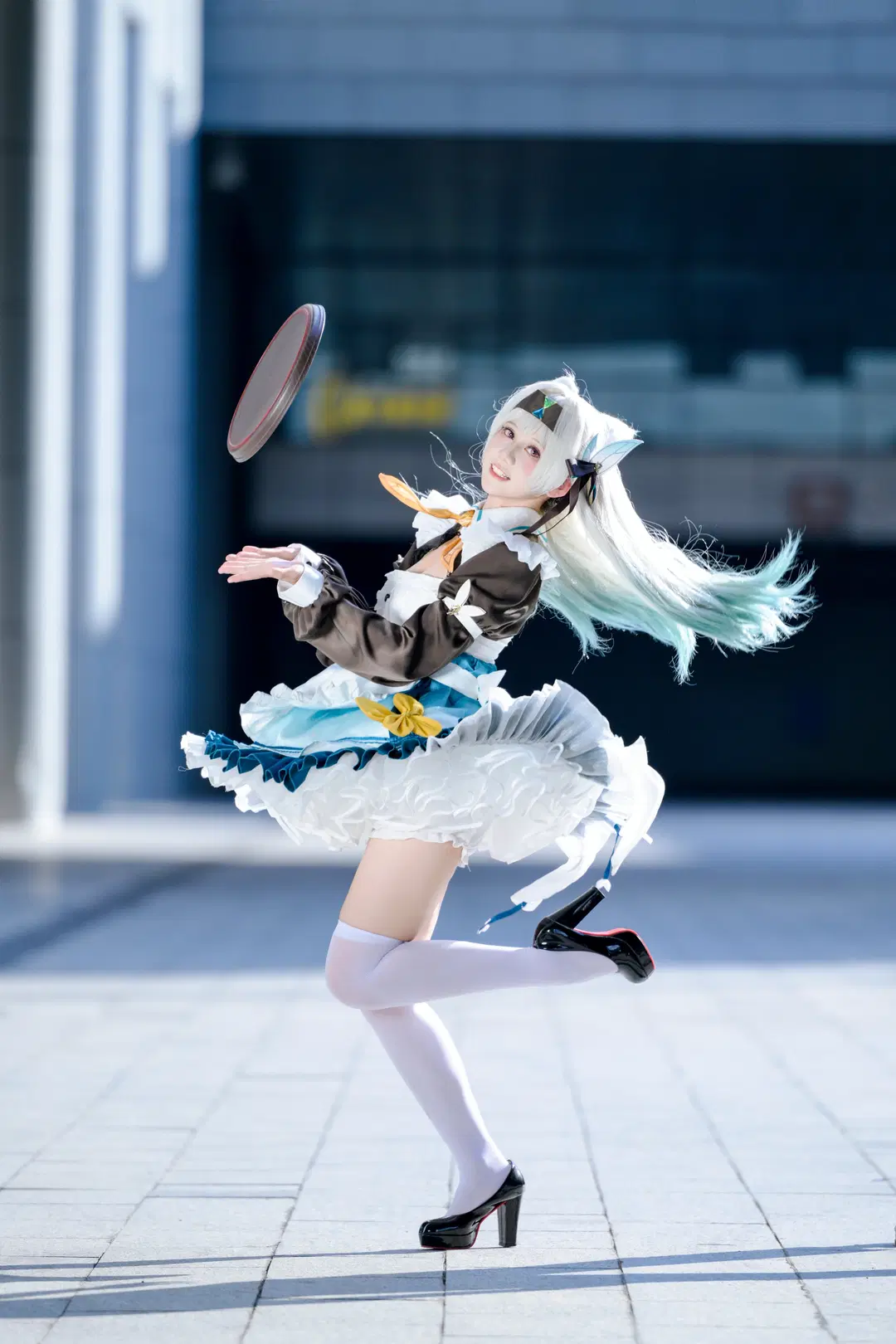 【流萤cos】崩坏星穹铁道角色的户外动态抓拍