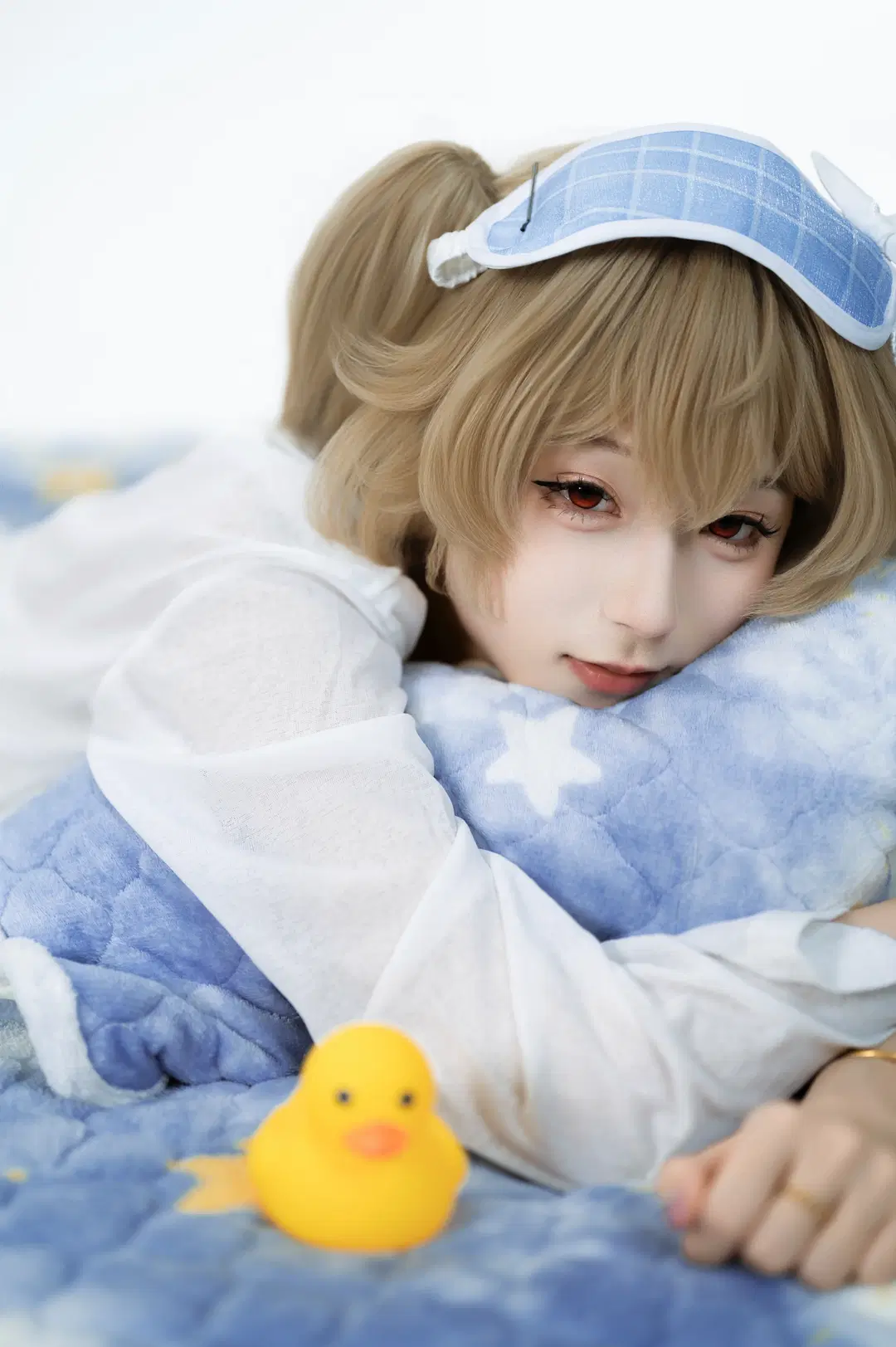 【アンカレッジコスプレ】『アズールレーン』白ホリ撮影、気怠い日常のおうち時間を記録 - 星亦如塵 - 4枚目