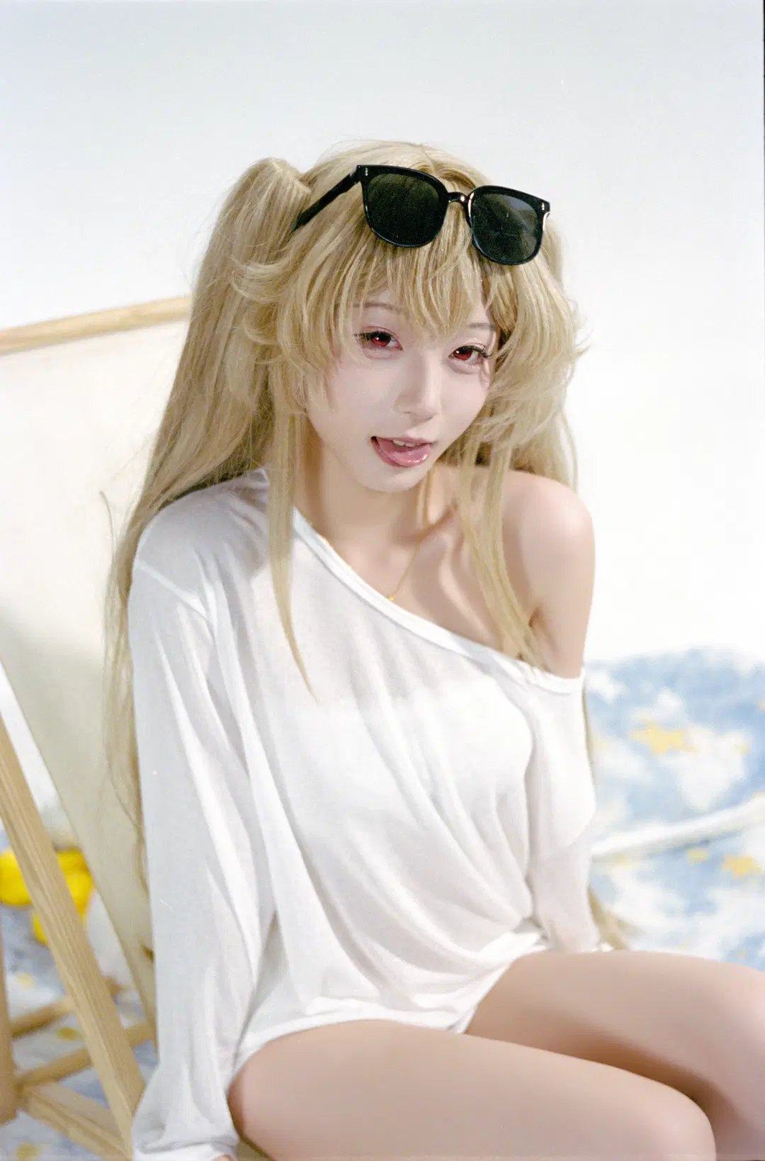 【アンカレッジコスプレ】『アズールレーン』白ホリ撮影、気怠い日常のおうち時間を記録 - 星亦如塵 - 6枚目