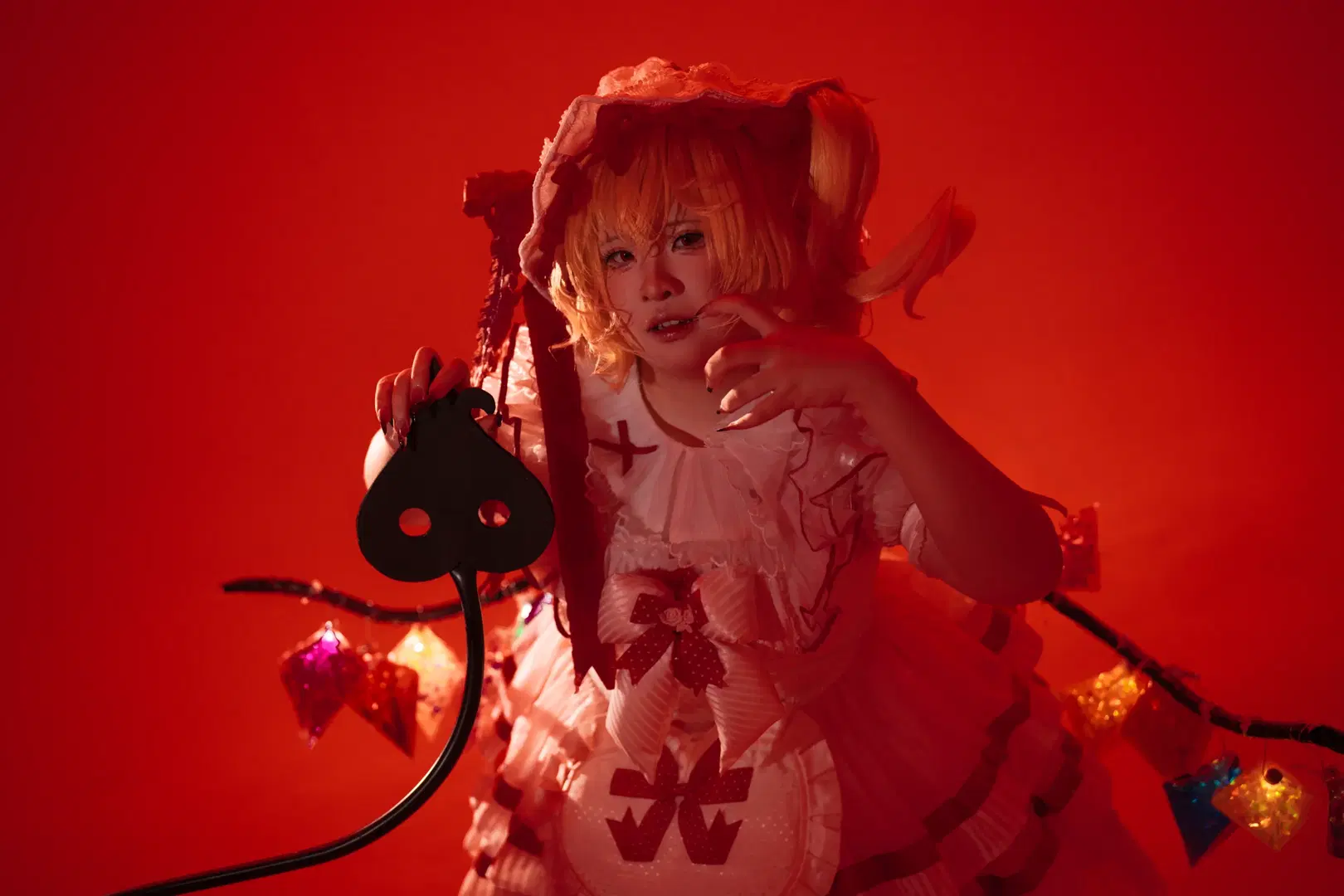 【芙兰朵露cos】红魔馆二小姐的暗黑童话 - 瞌睡羊 - 第2张