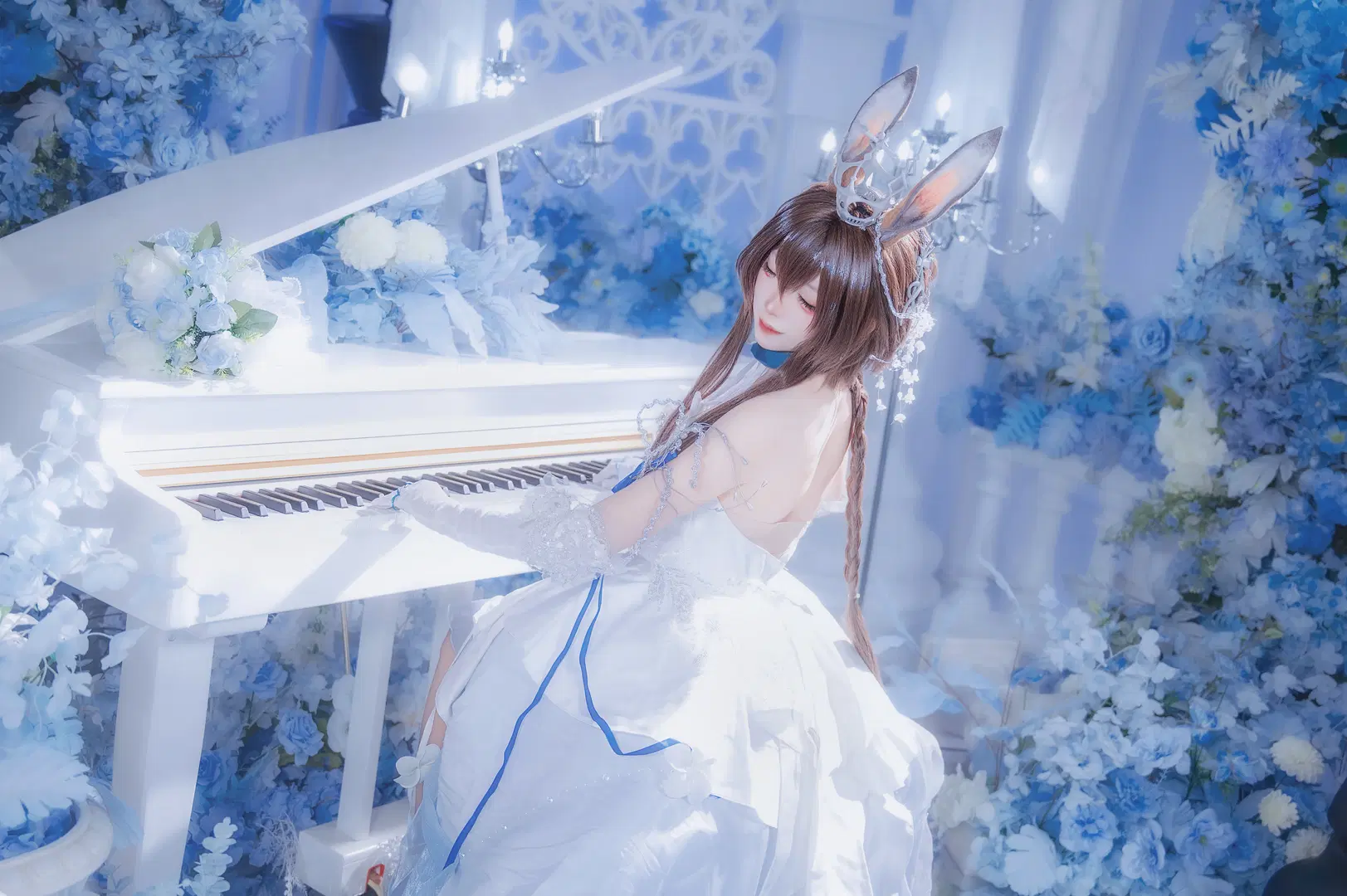[Amiya cosplay] Arknights Ambience Synesthesia dreamy white-and-blue dreamy gown by 圣骑绯月 - Image 4