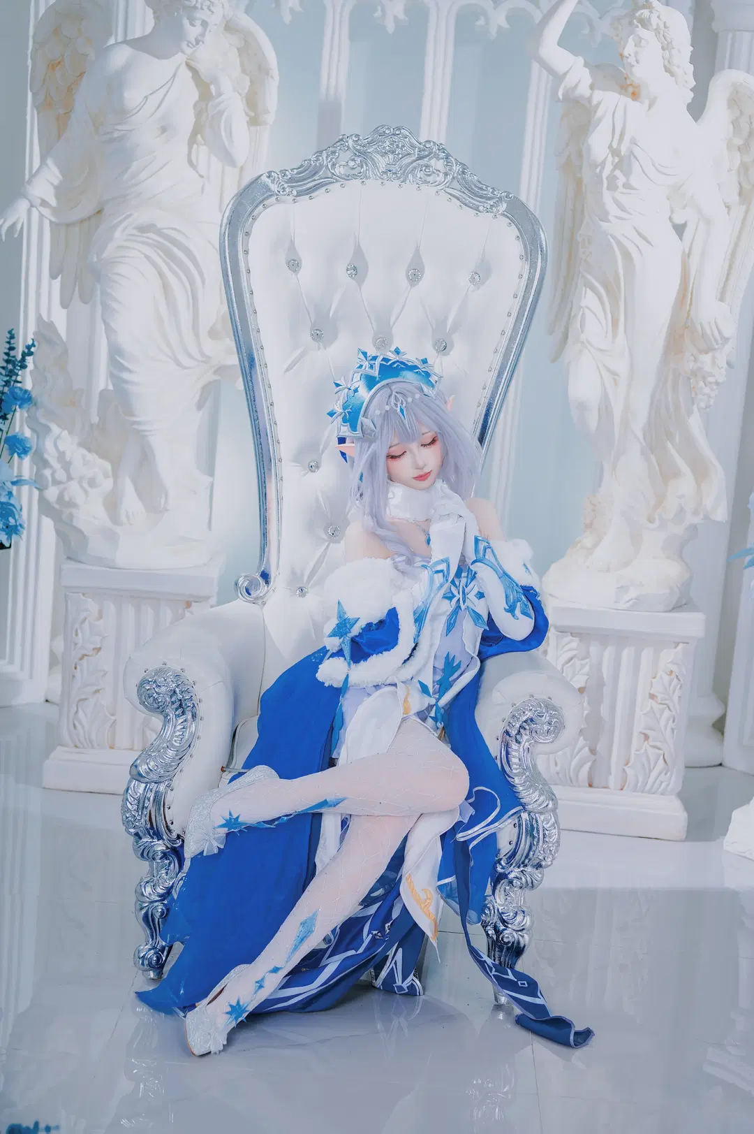 【安娜絲塔夏·費奧多羅夫娜·雪奈茨娜婭cos】原神至冬國冰之女皇 - 圣骑绯月 - 第6張