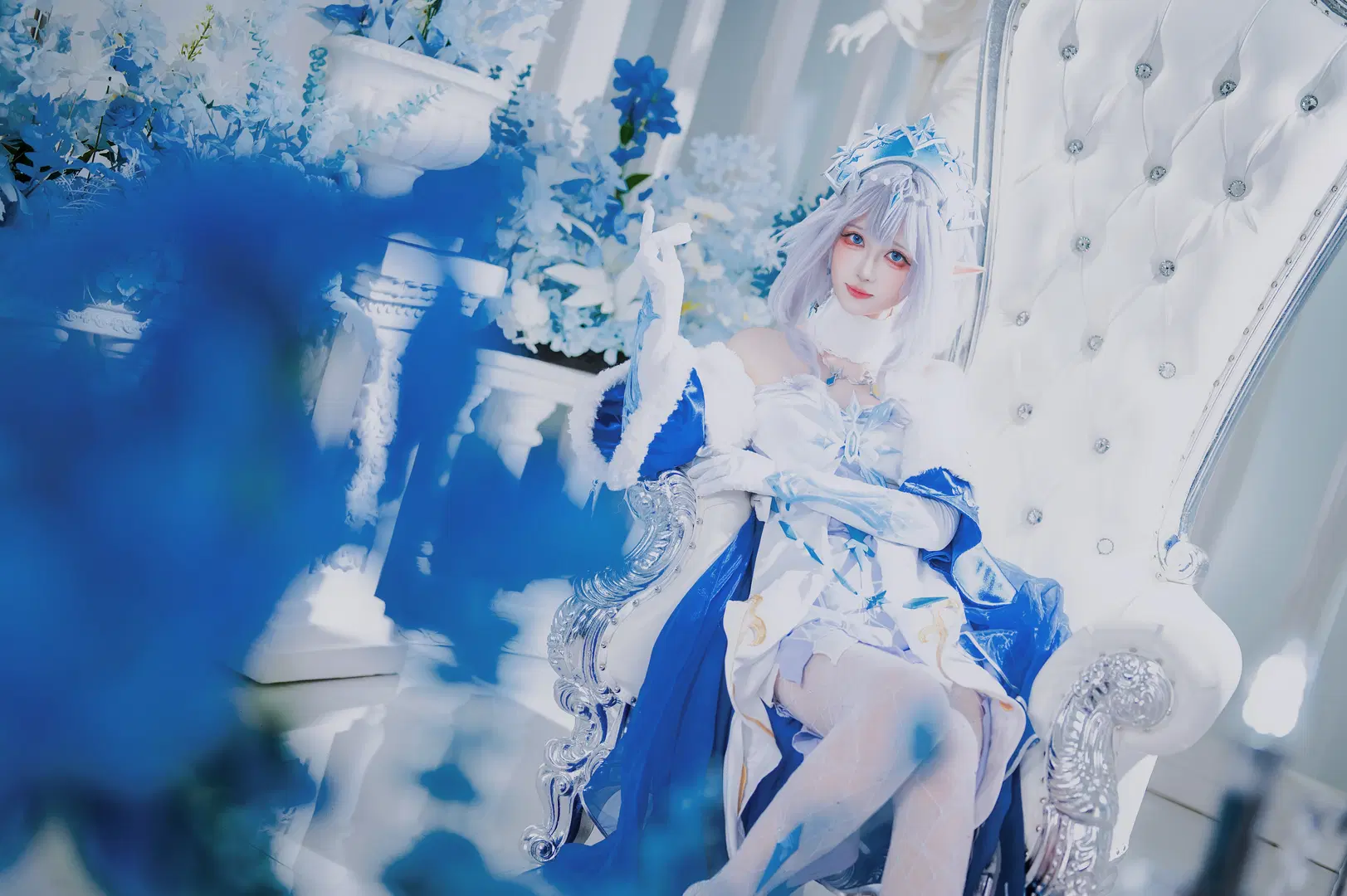 【安娜絲塔夏·費奧多羅夫娜·雪奈茨娜婭cos】原神至冬國冰之女皇 - 圣骑绯月 - 第8張