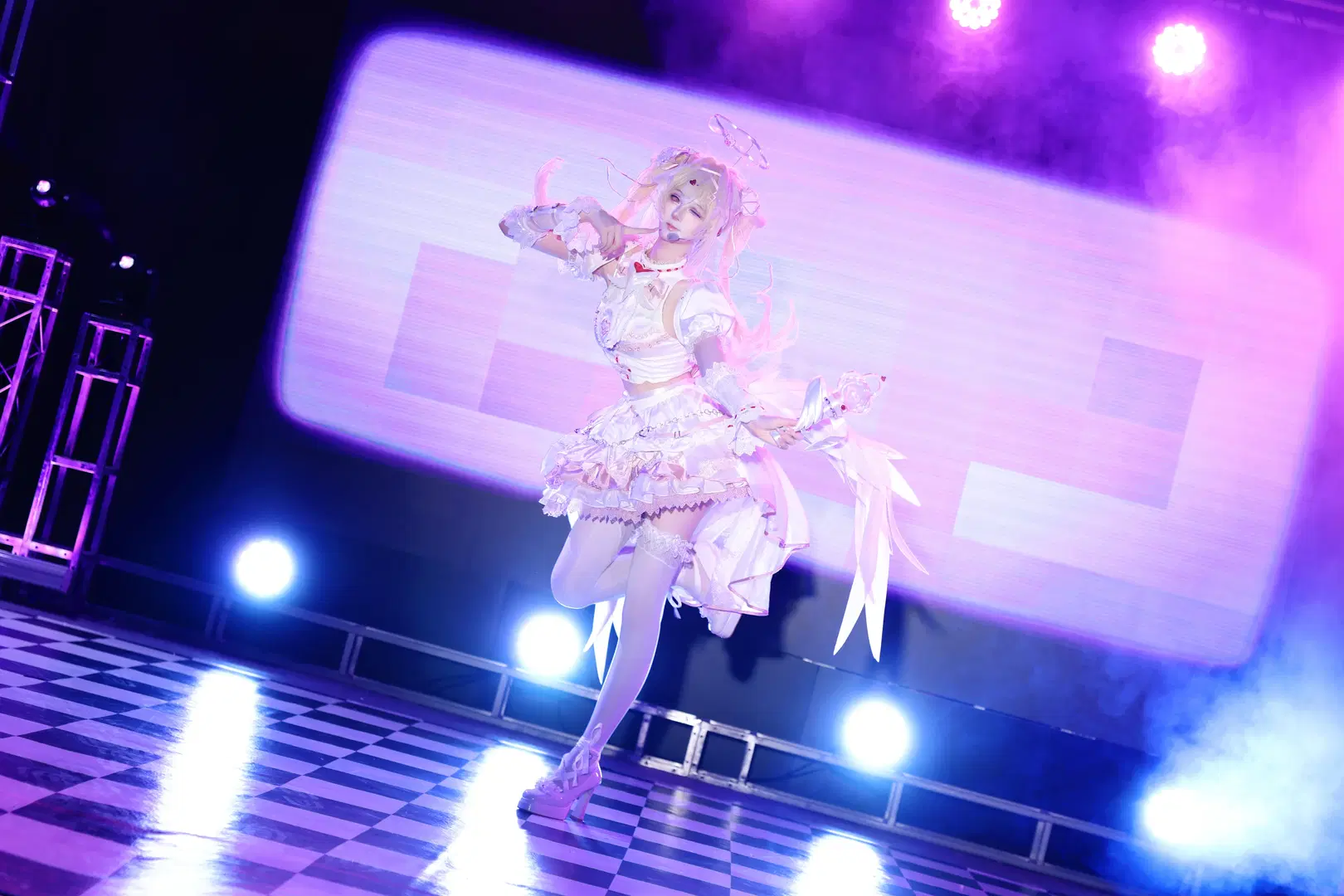 【法露兒cos】無期迷途天使偶像的舞臺高光時刻 - 悄悄喝东方树叶📸 - 第11張