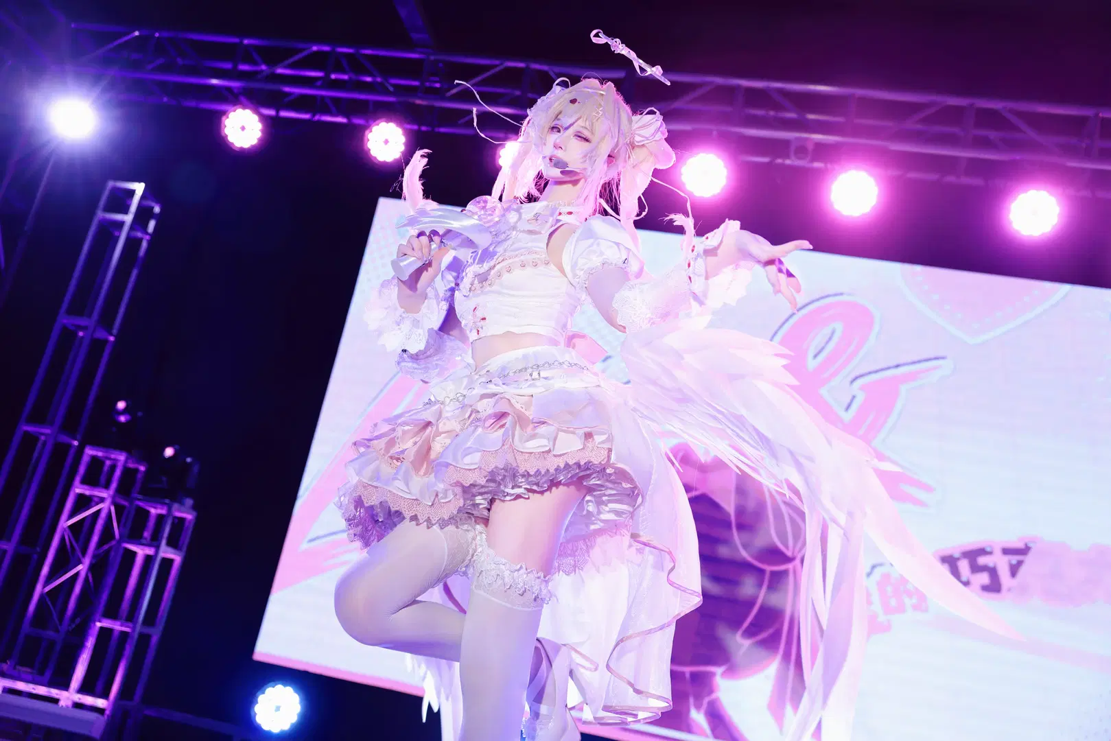 【法露兒cos】無期迷途天使偶像的舞臺高光時刻 - 悄悄喝东方树叶📸 - 第9張