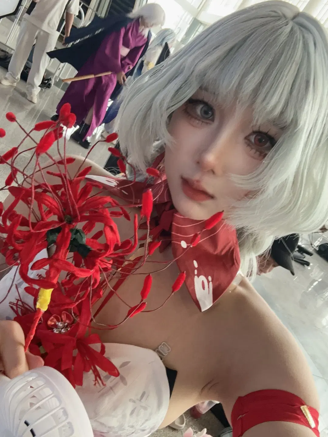 【弗洛洛cos】鸣潮暗红花影，今日份的弗洛洛 - 砂糖独享 - 第2张