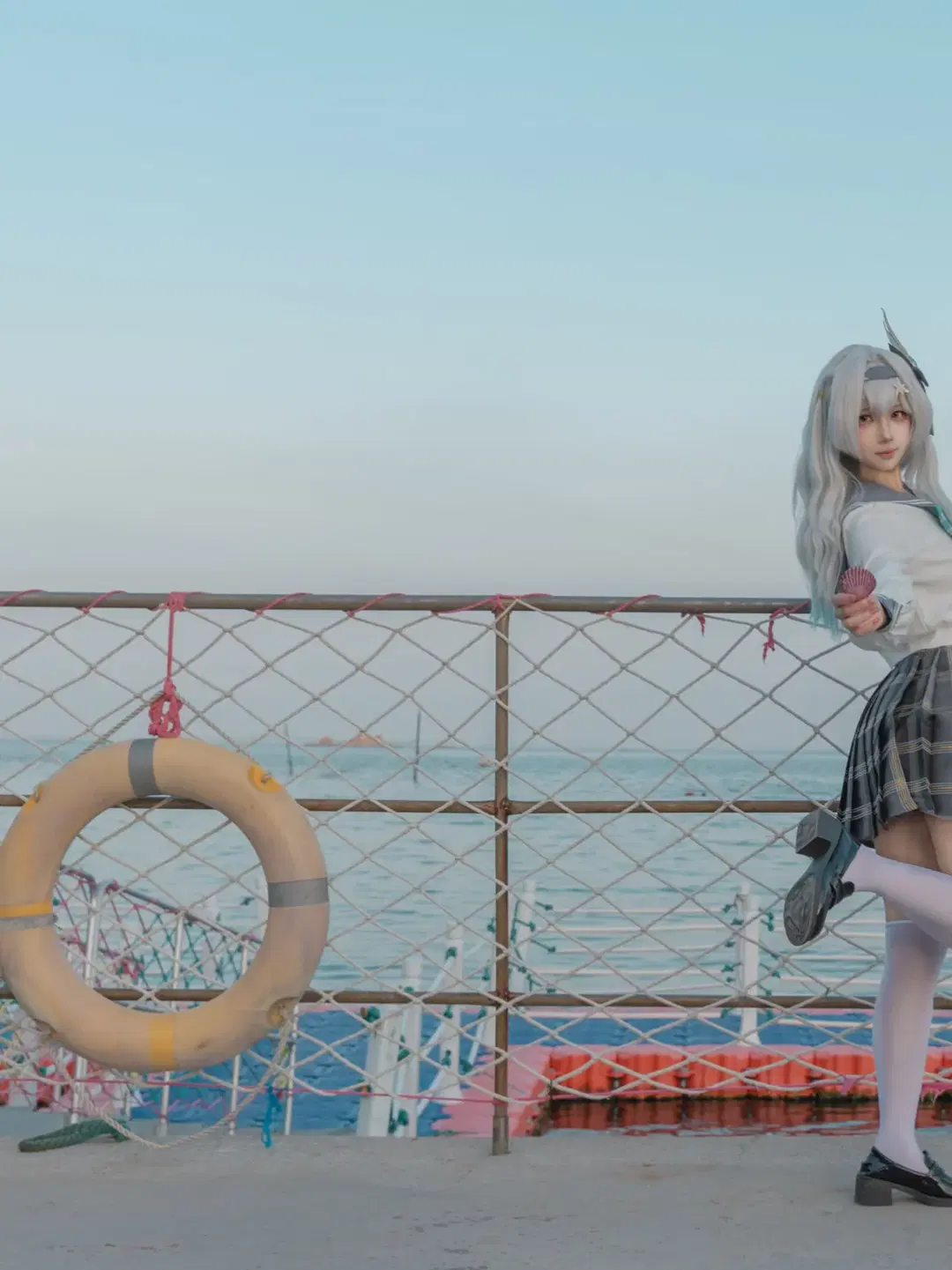 【ホタル コスプレ】『崩壊：スターレイル』海辺に佇むセーラー服の乙女 - 砂糖独享 - 2枚目