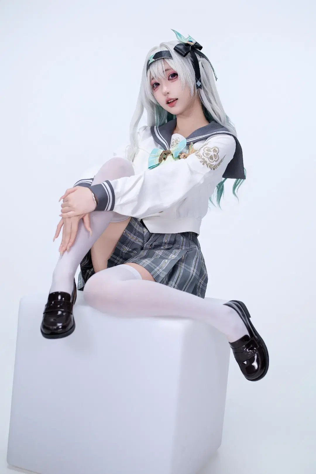 崩坏星穹铁道, 流萤cos, 白丝, 水手服, 校园风cos