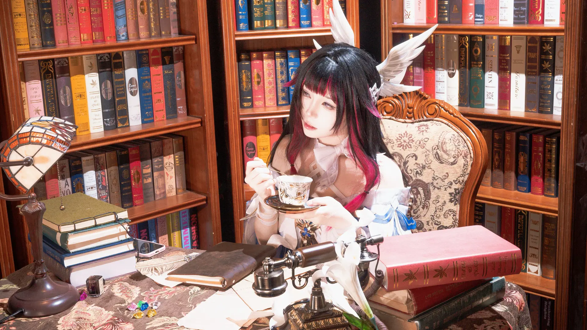 【哥倫比婭cos】復古書房與燭光裡的靜謐時刻