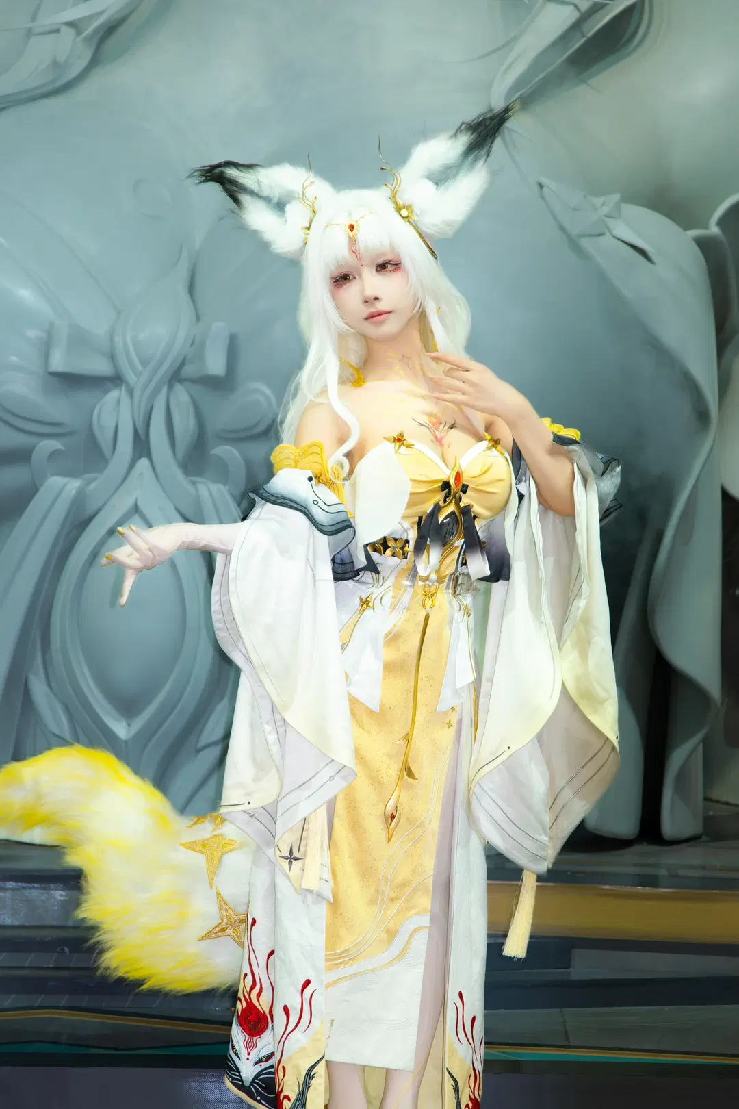 【心月狐cos】鸣潮CICF展台上的至臻狐影 - 心晨 - 第2张