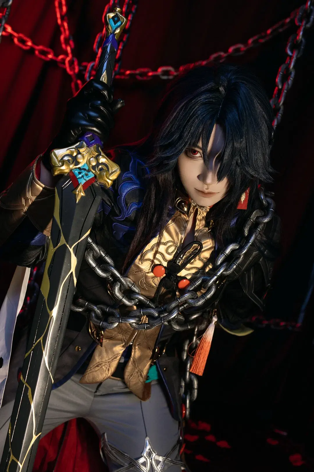 【卡芙卡cos】崩壞星穹鐵道：鐵鏈與玫瑰交織的宿命 - 米游妙妙屋COSPLAY - 第3張