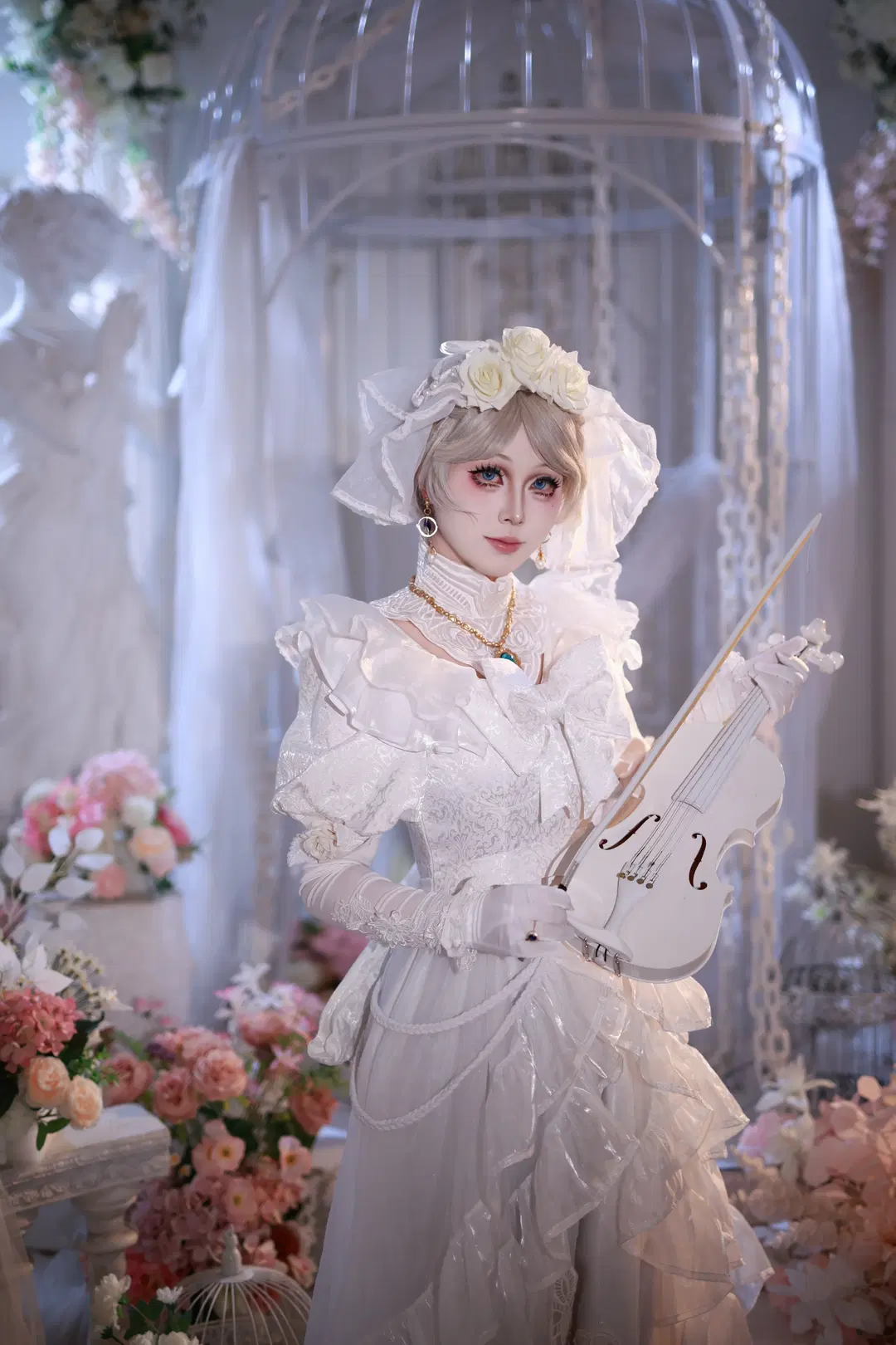 【红夫人cos】第五人格应许之日，白玫瑰与彩绘玻璃的圣洁誓约 - 米游妙妙屋COSPLAY - 第5张