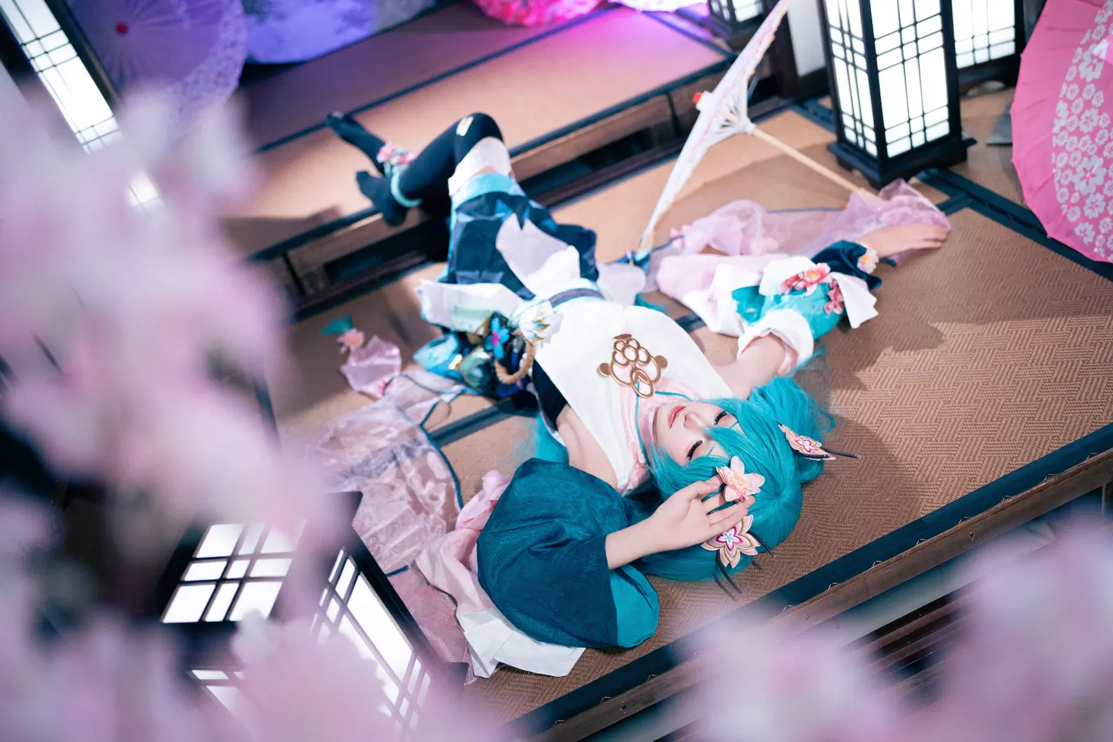 【初音ミク コスプレ】和風桜の下に舞う青碧のツインテール - Meteor - 3枚目