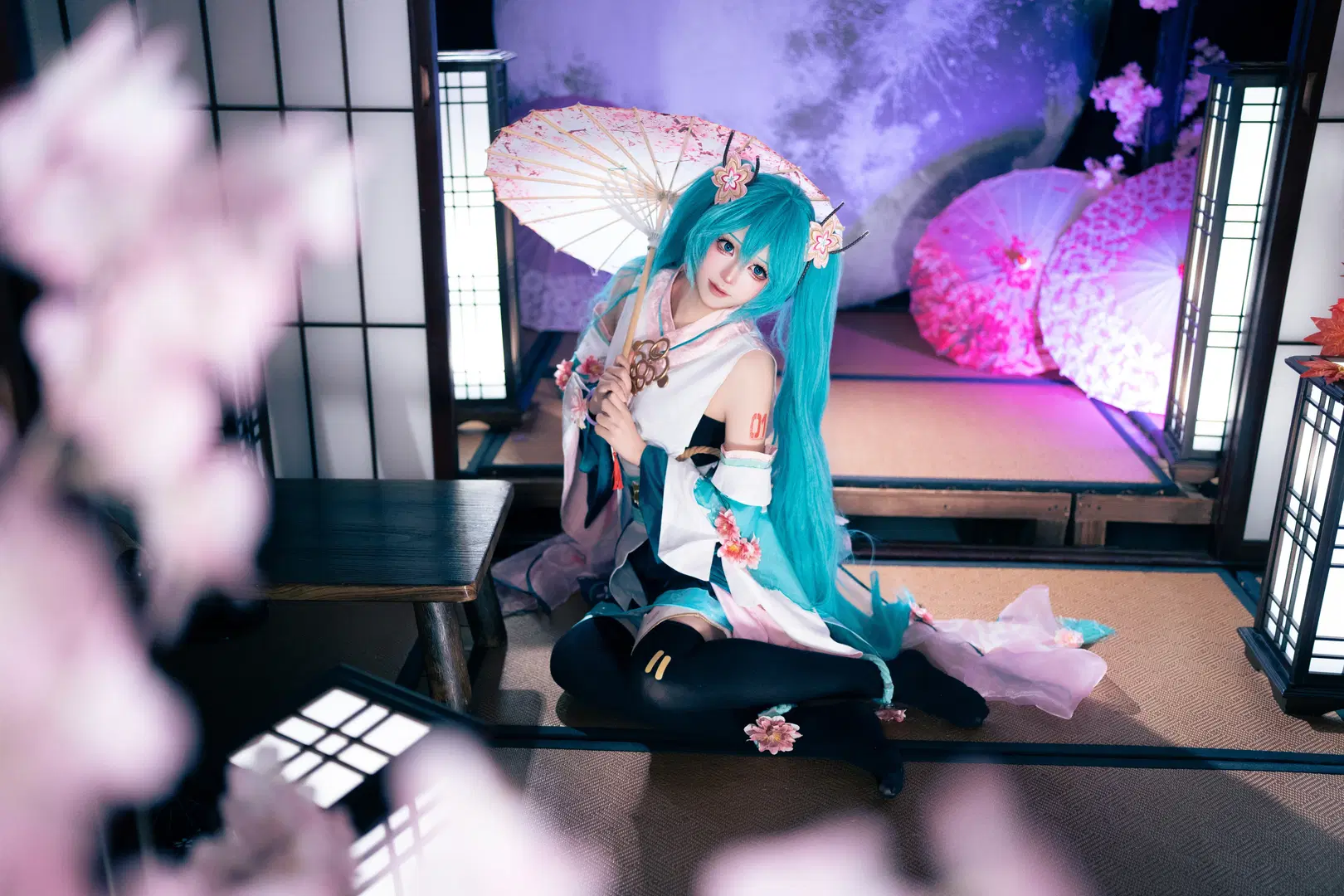 【初音ミク コスプレ】和風桜の下に舞う青碧のツインテール - Meteor - 4枚目