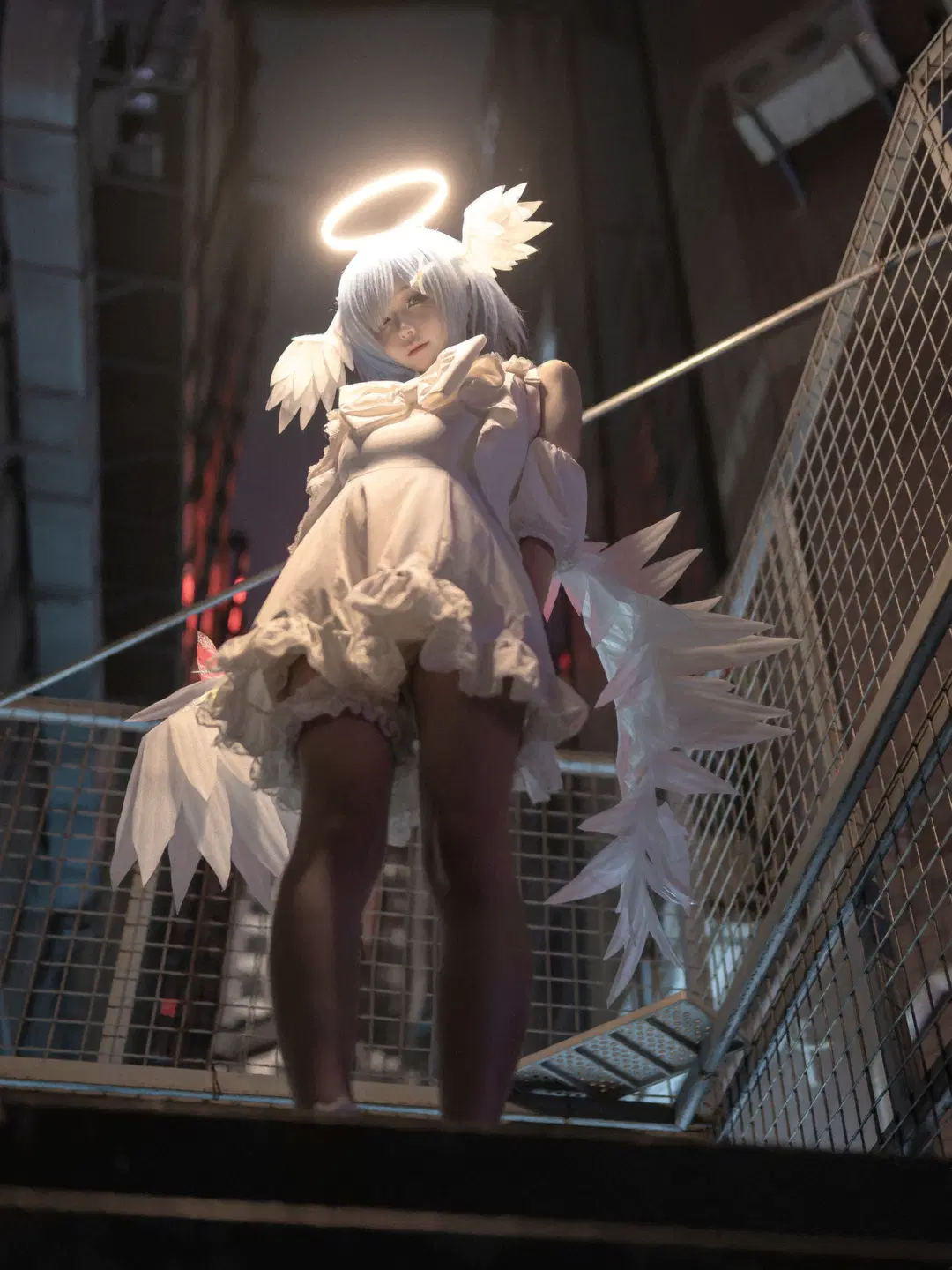 【蕾姆cos】夜色工业风中的天使降临 - Eternity. - 第2张