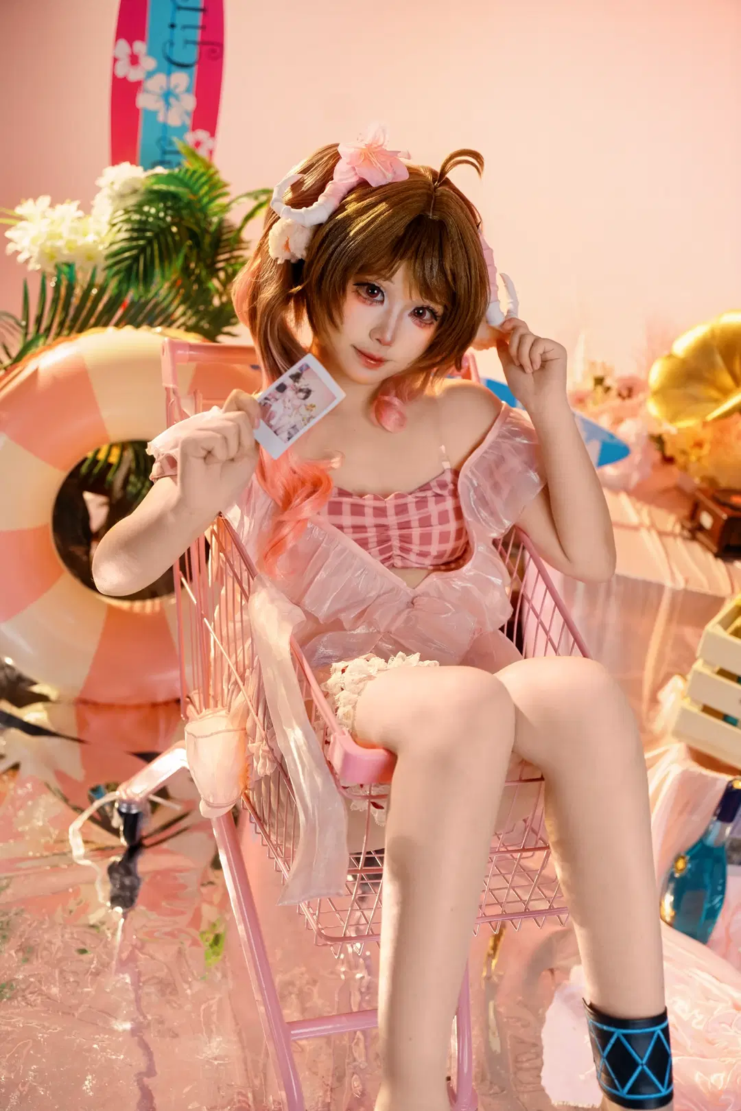 [Eyjafjalla Cosplay] Arknights Summer Sweetheart: Pink Swimwear Checking In by pzzz - Image 4