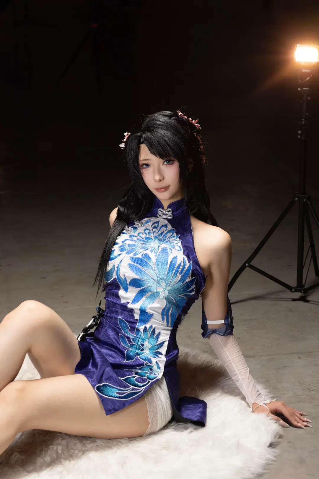 [Yin Ziping cosplay] Lanting Yue's blue-and-purple Traditional Chinese style Qipao paired with a long sword maxes out the atmospheric vibe by 清风摄影人V - Image 8
