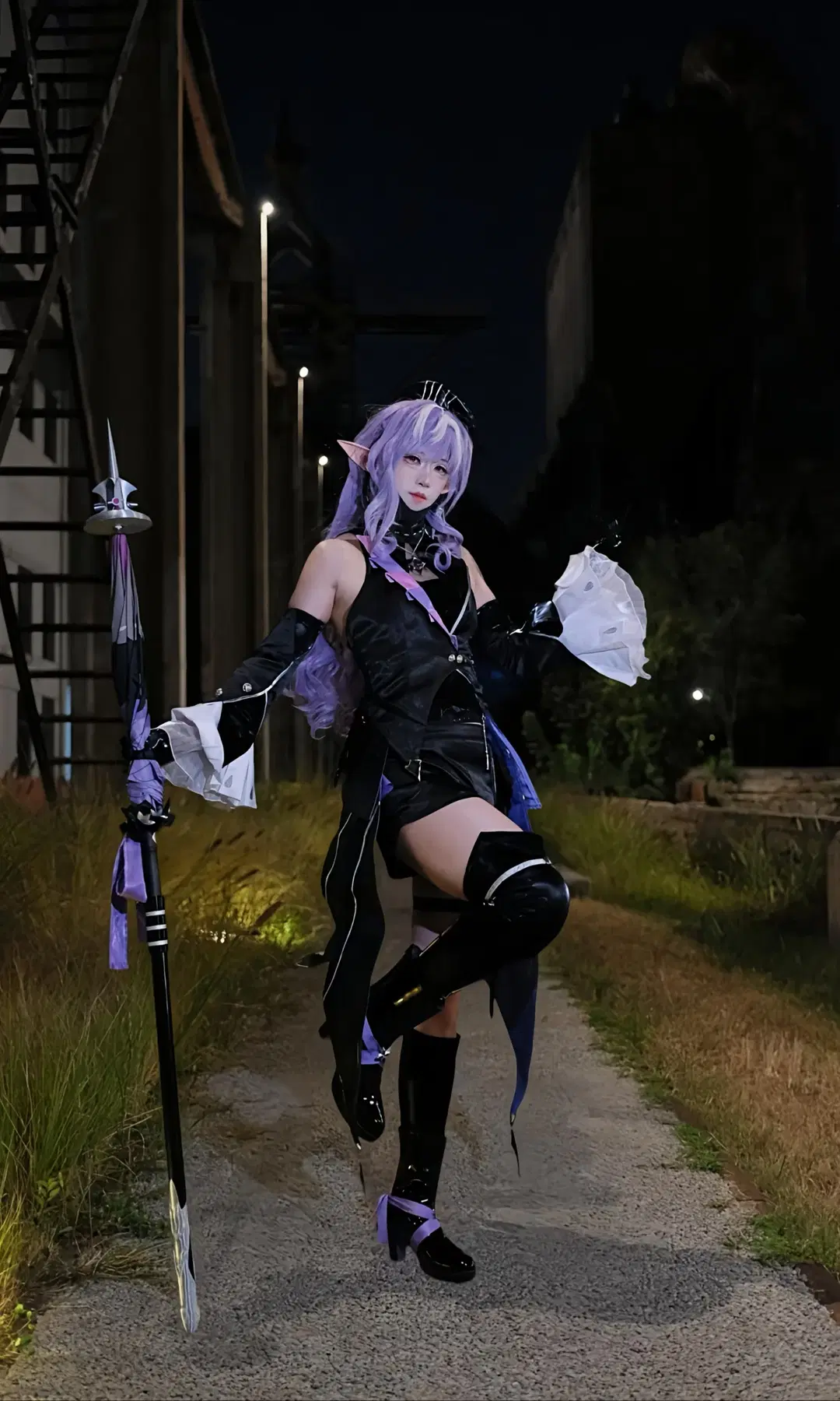 【薇薇安cos】绝区零夜色下的暗黑系精灵 - 玥什么紫 - 第3张
