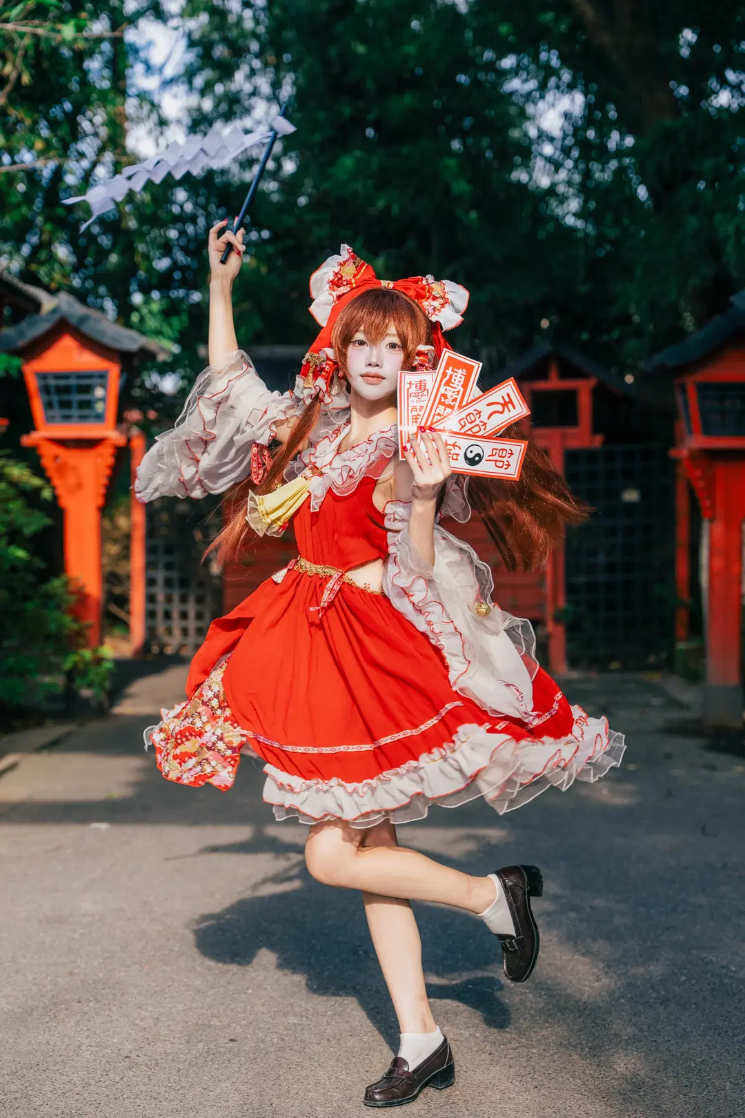 【博丽灵梦cos】红色女巫的竹林出片记录