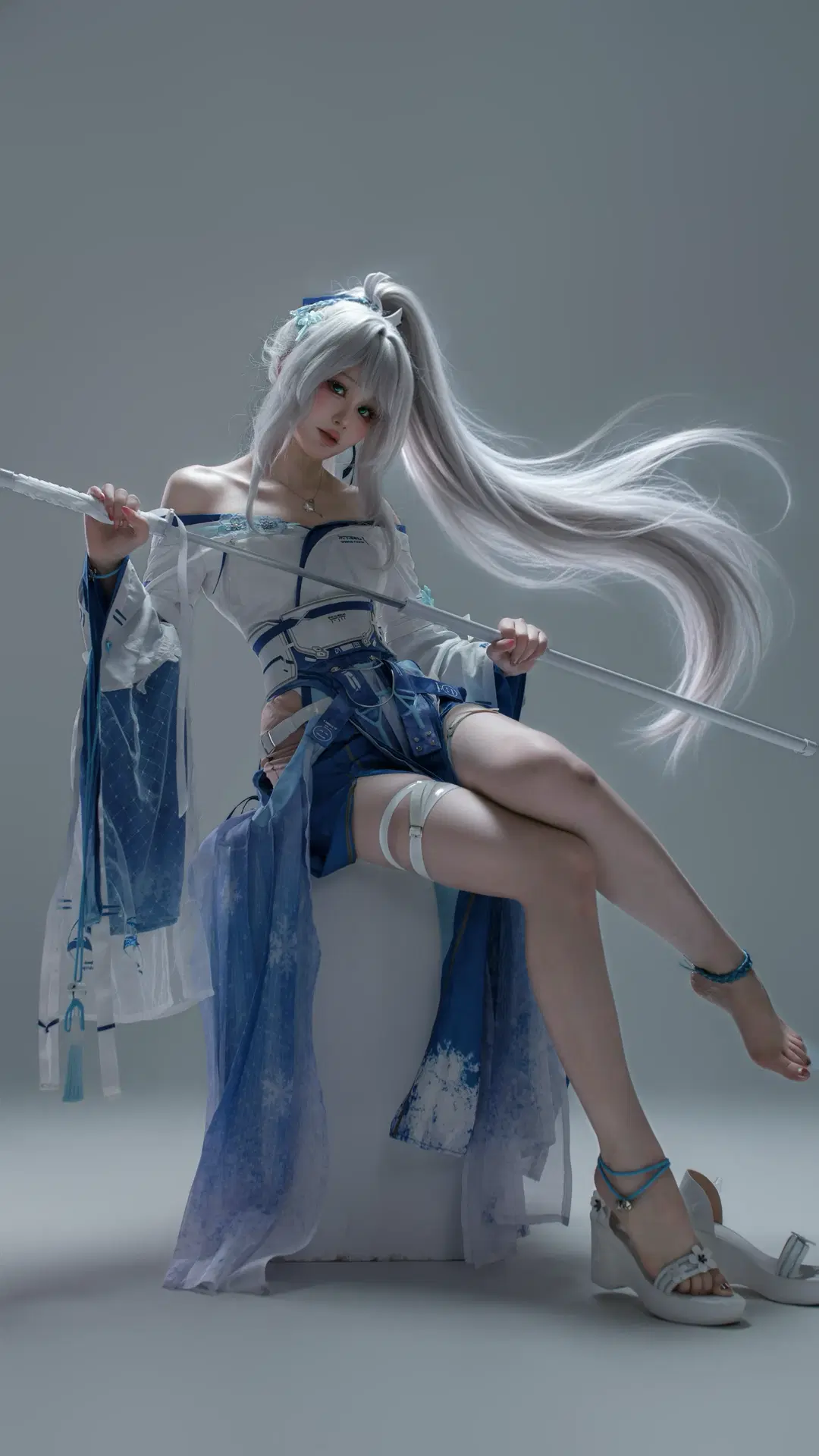 【緋雪cos】鳴潮緋雪，落雪為念的執劍者 - 林兮不嘻嘻 - 第2張