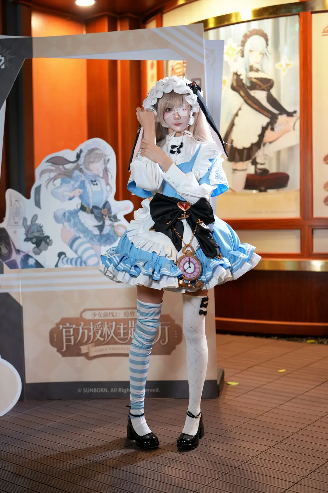 女仆装cos, 少女前线2追放, 白丝袜, 一日店长, 二次元主题店