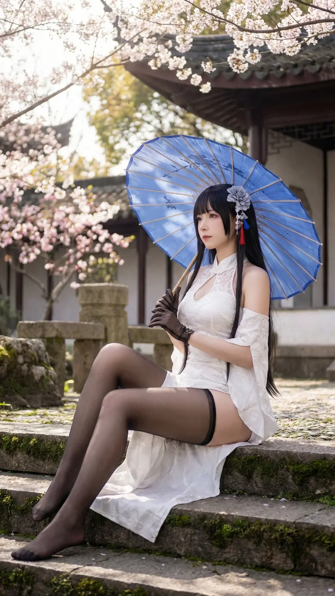 【逸仙コスプレ】『アズールレーン』逸仙チャイナドレス撮影、中国風庭園で紡ぐ優雅な邂逅 - 万艳同芳 - 3枚目