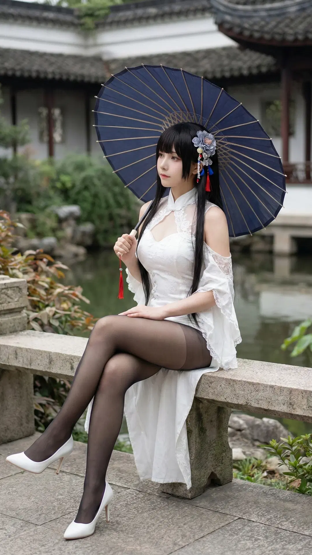 【逸仙コスプレ】『アズールレーン』逸仙チャイナドレス撮影、中国風庭園で紡ぐ優雅な邂逅 - 万艳同芳 - 4枚目