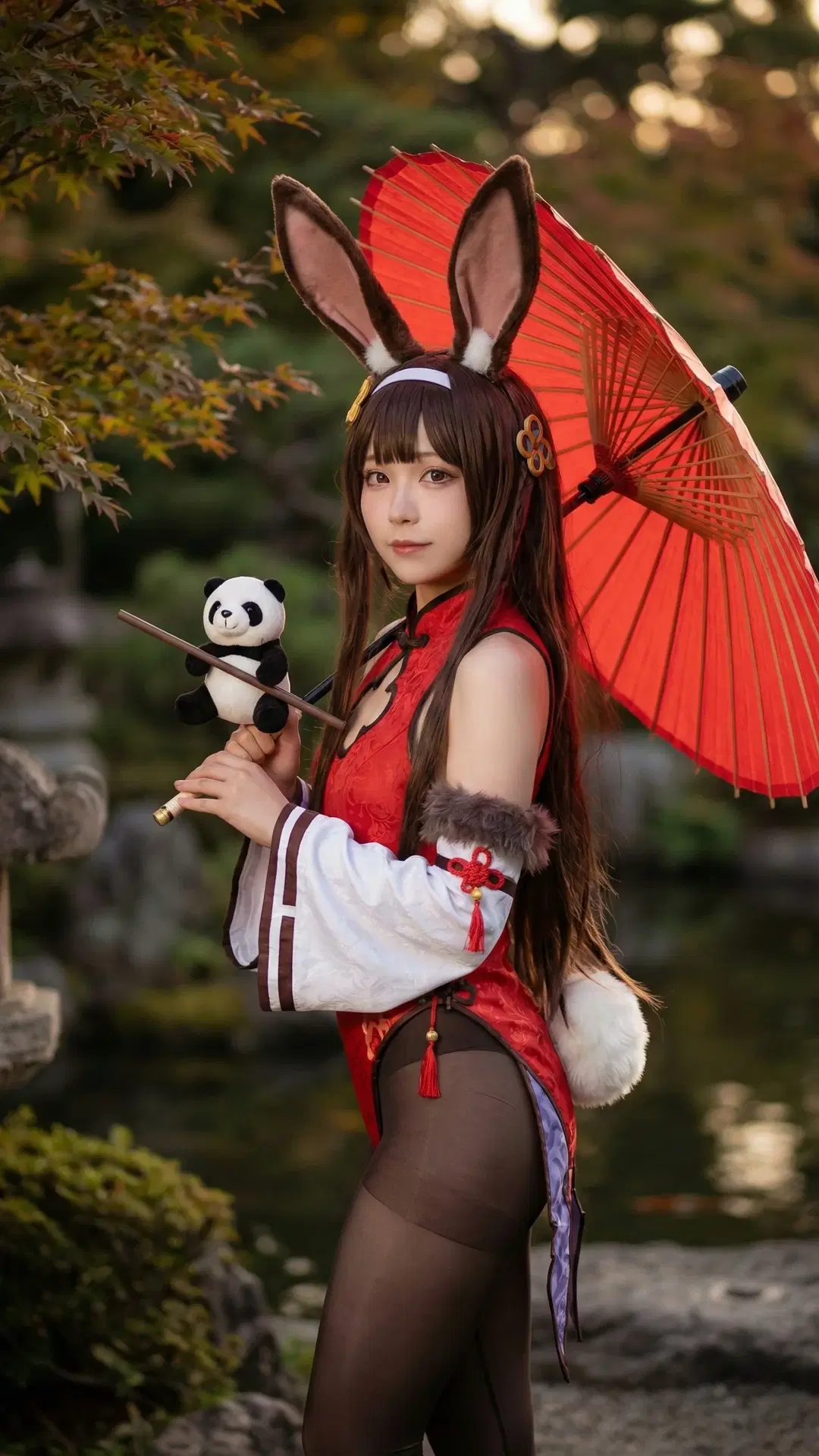【平海コスプレ】アズールレーン バニーガール、月下の庭園と紅の油紙傘 - 万艳同芳 - 2枚目