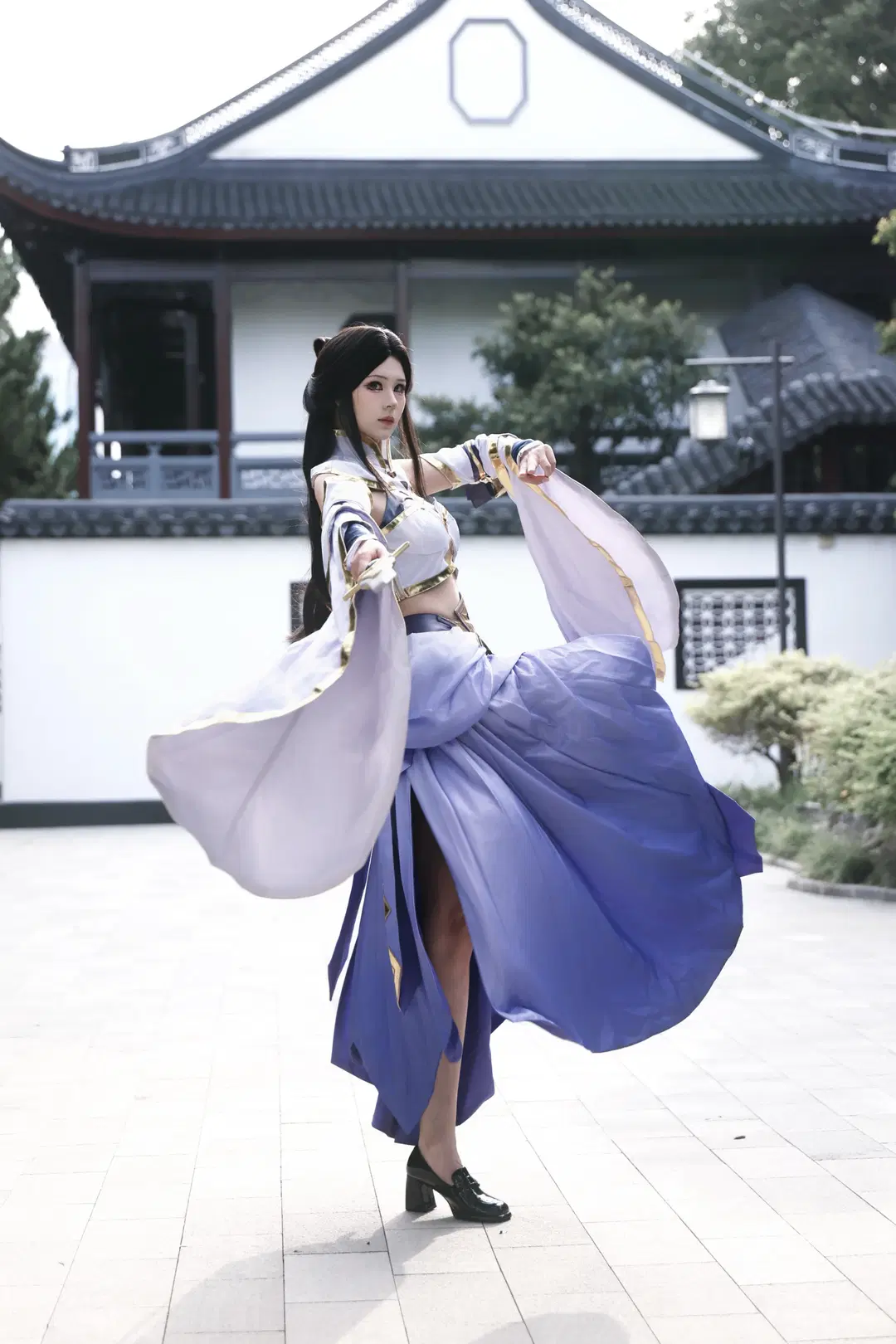 【露娜cos】王者荣耀紫霞，竹林石栏间的执剑身影 - 编号0827 - 第6张