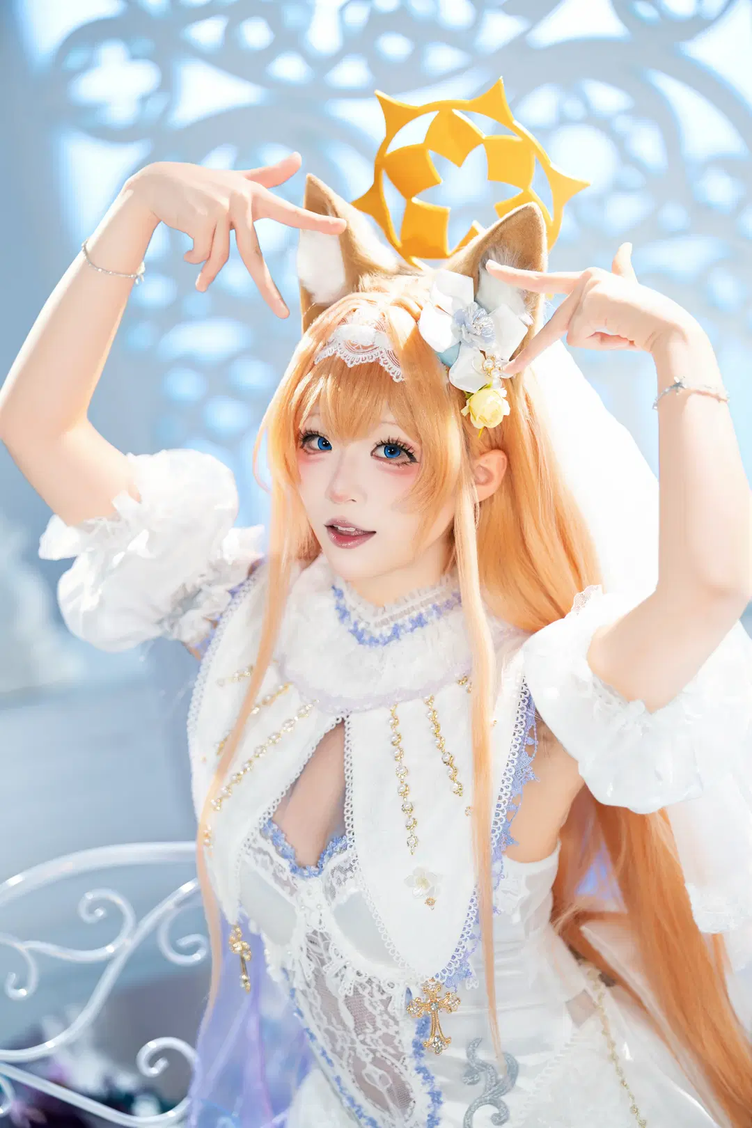 [Marie cosplay] Blue Archive Pure White Oath Bride: White Stockings and Cutout Elegance in Light and Shadow by 茶包 - Image 3