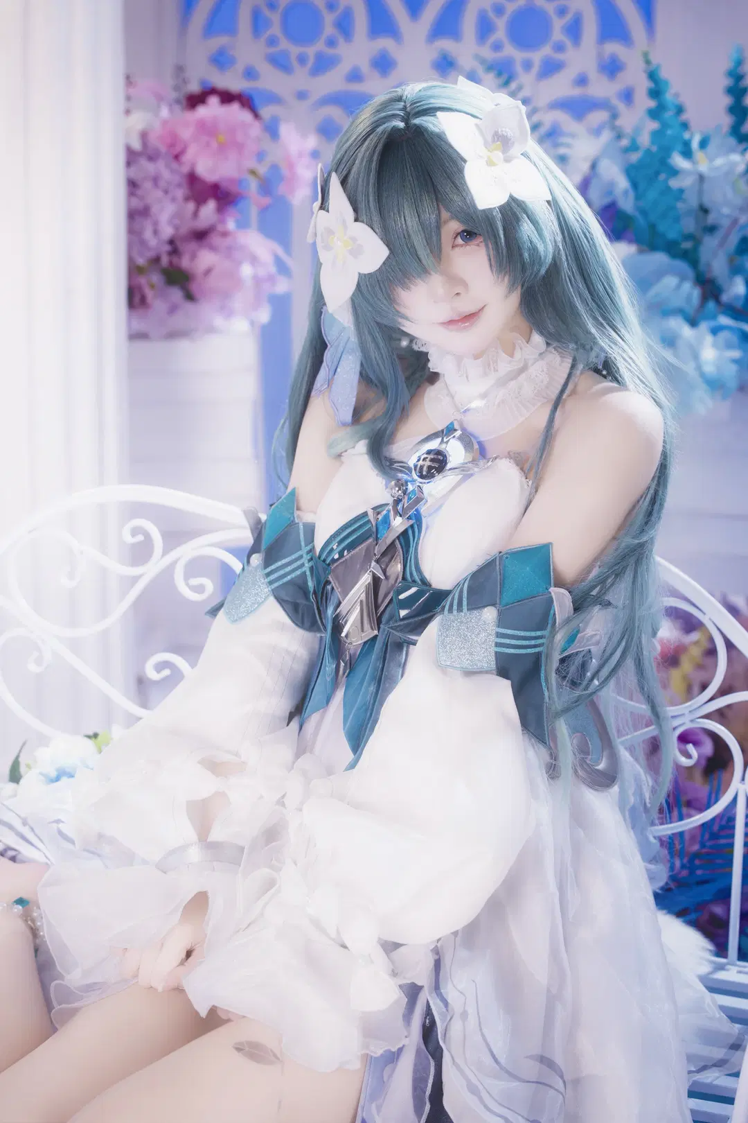 [Vodyanitsa cos] Quiet light and shadow in the sea of flowers, recording the dreamy moments of the blue-toned girl by 茶包 - Image 6