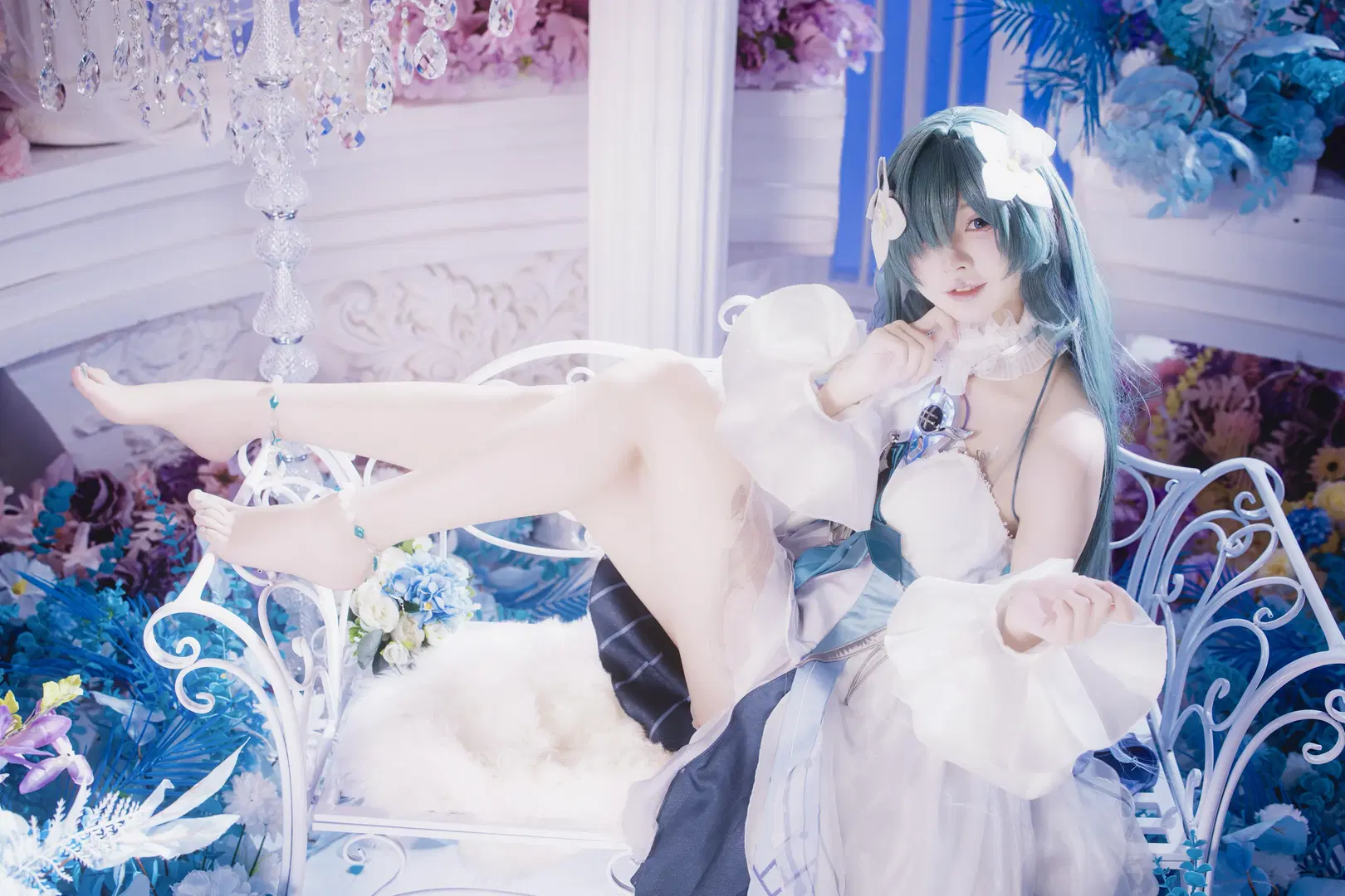 [Vodyanitsa cos] Quiet light and shadow in the sea of flowers, recording the dreamy moments of the blue-toned girl by 茶包 - Image 8