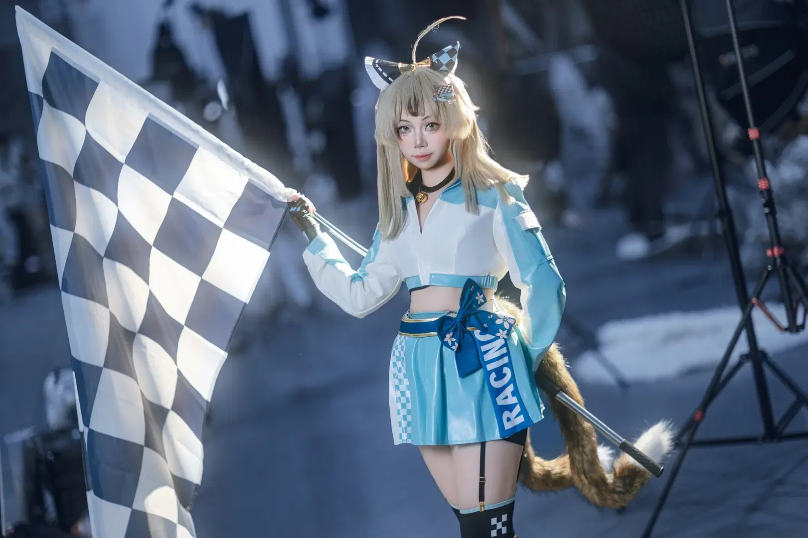 【绮良良cos】原神赛车女郎登场，黑白格子旗挥舞起来 - 古月子 - 第2张